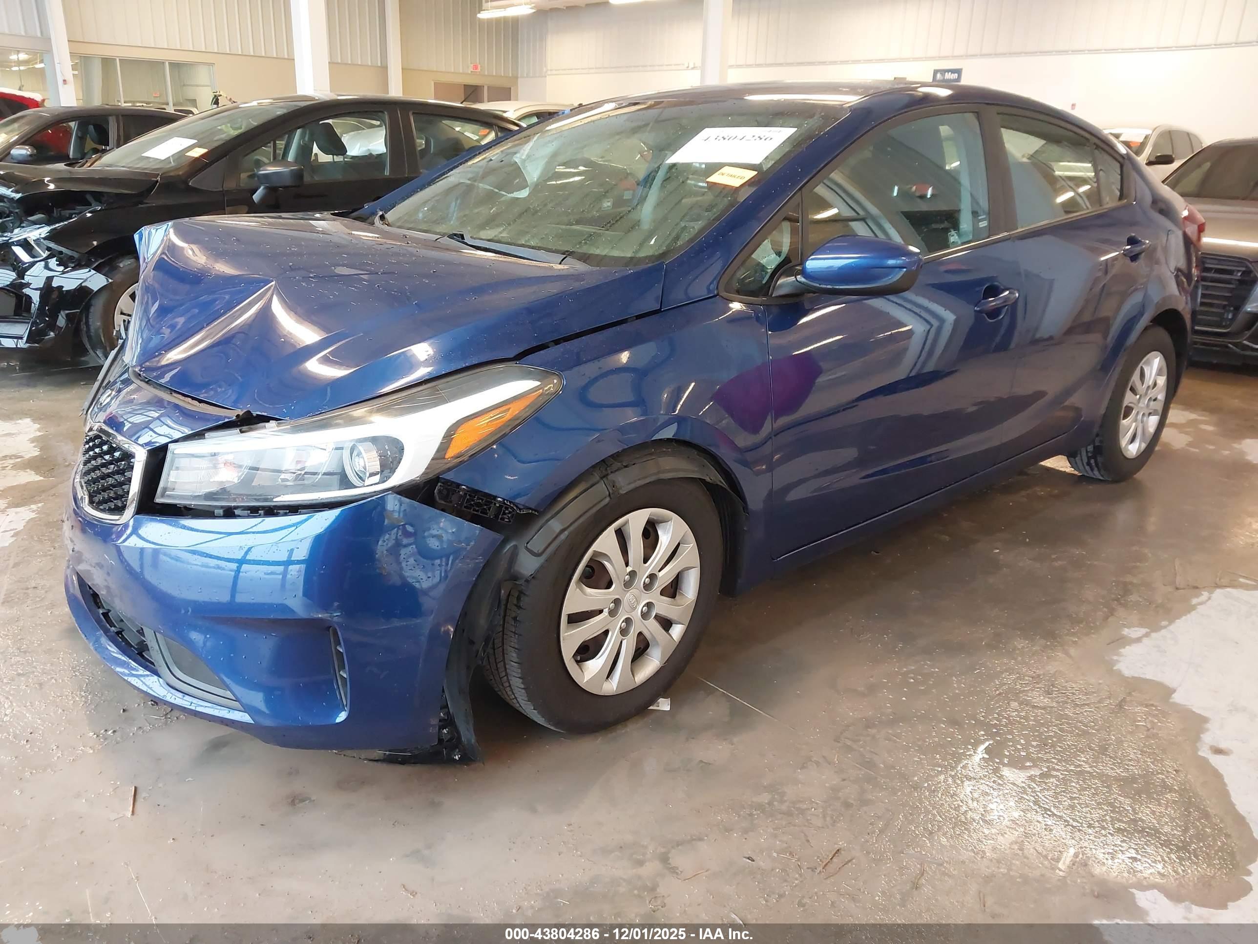 KIA FORTE image 2