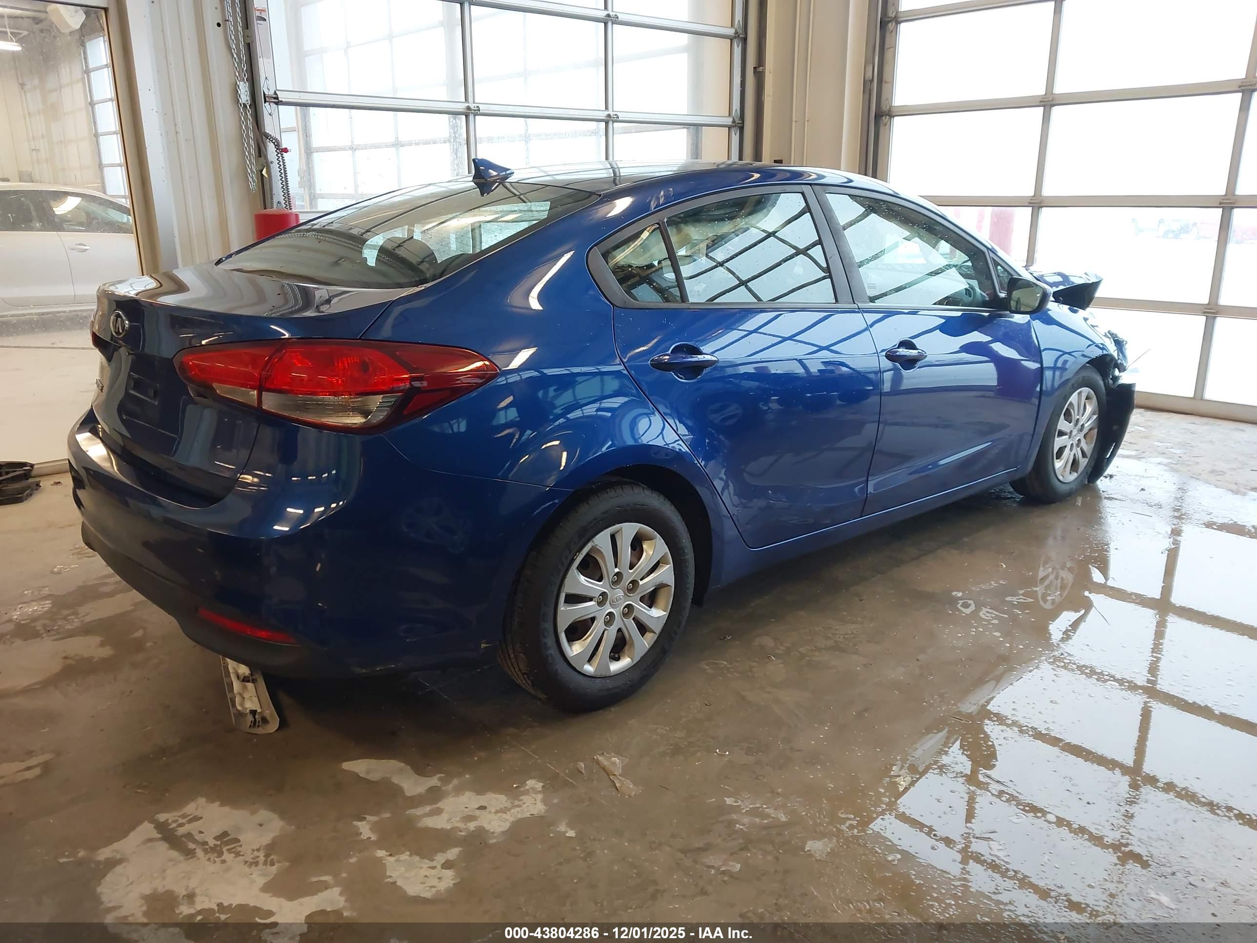 KIA FORTE image 4