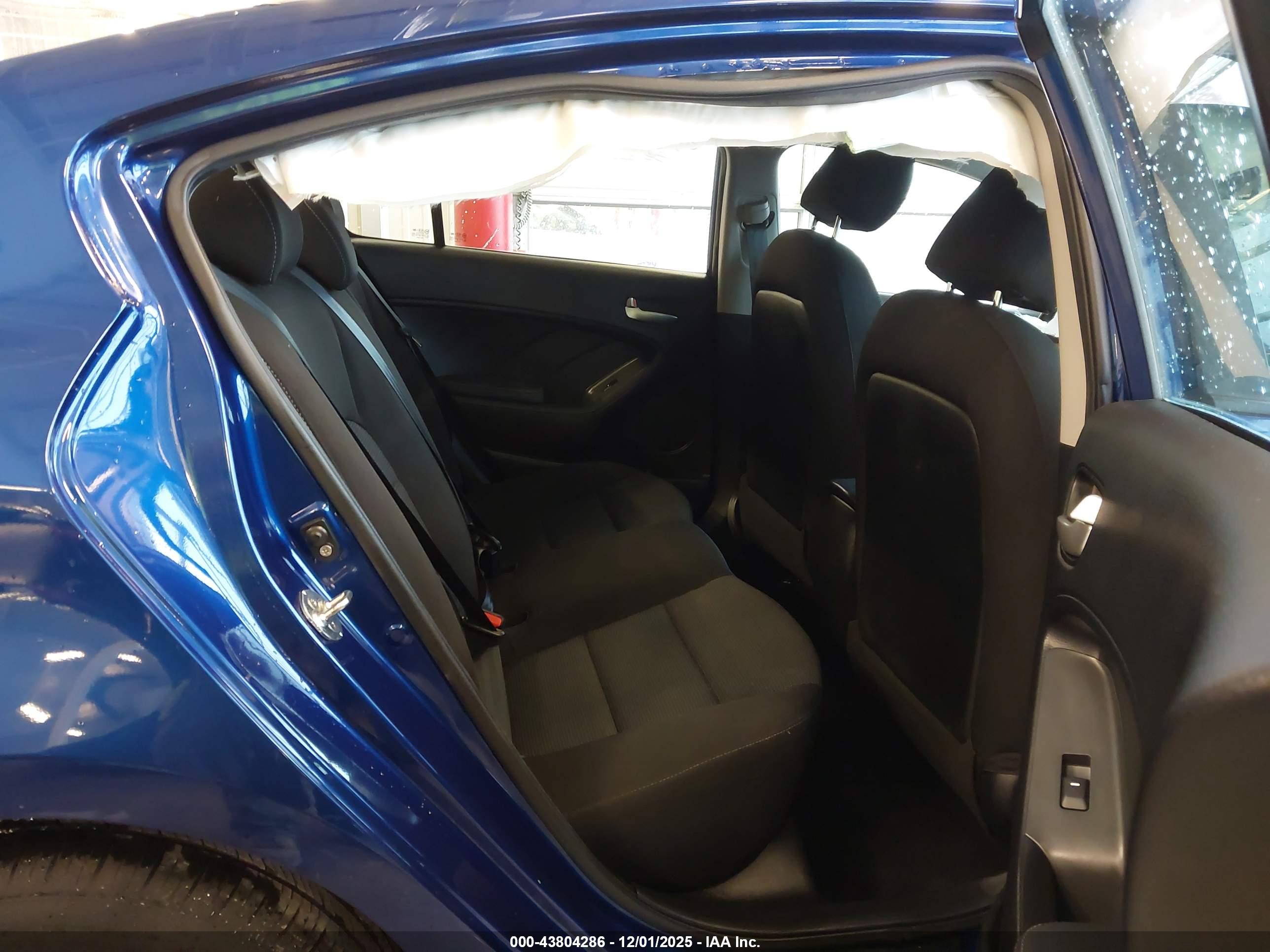 KIA FORTE image 8