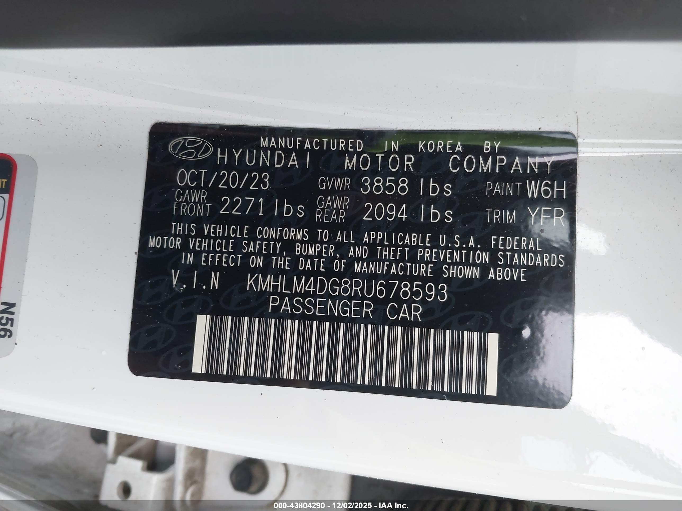 HYUNDAI ELANTRA image 9