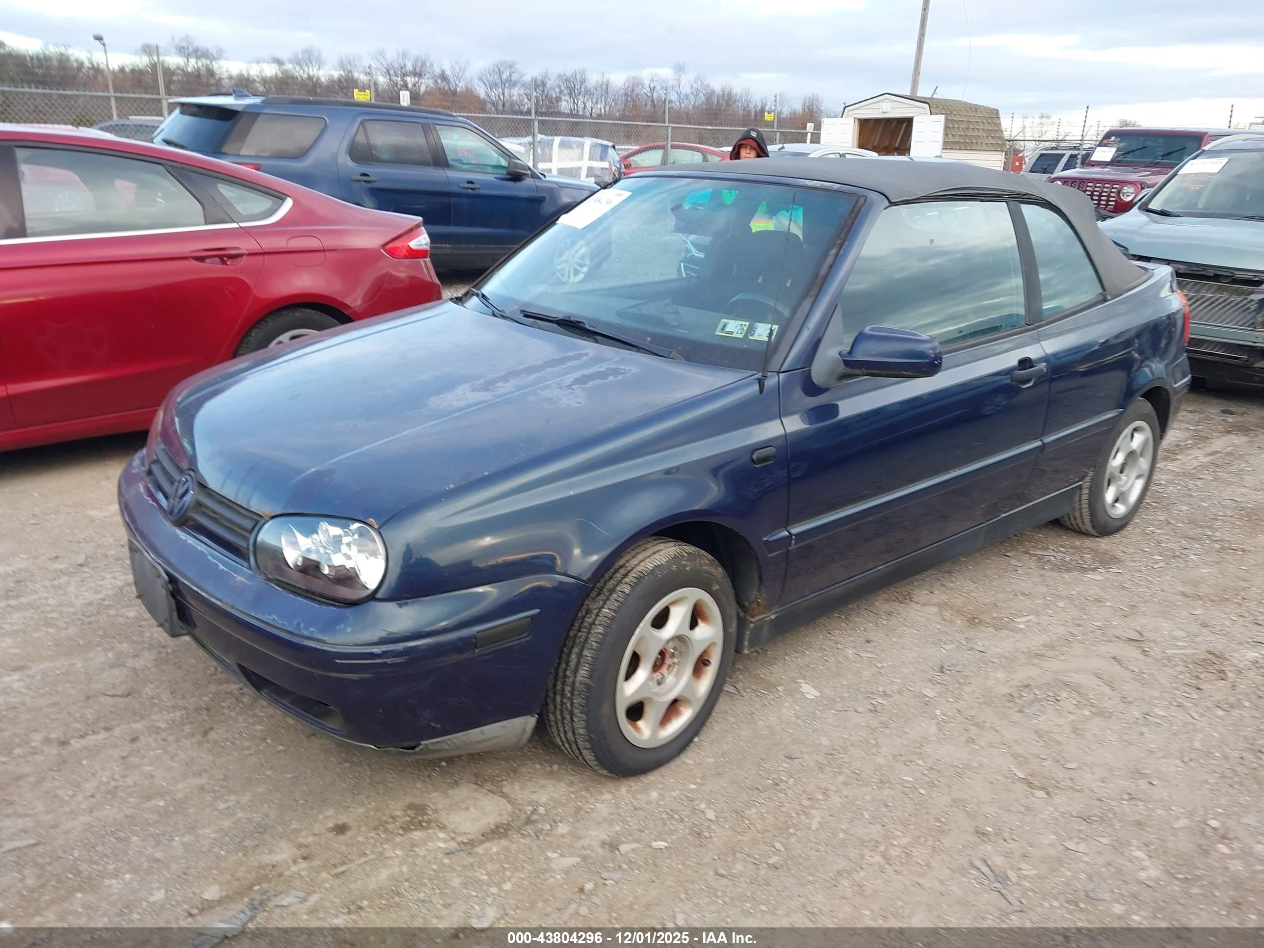 VOLKSWAGEN CABRIO image 2