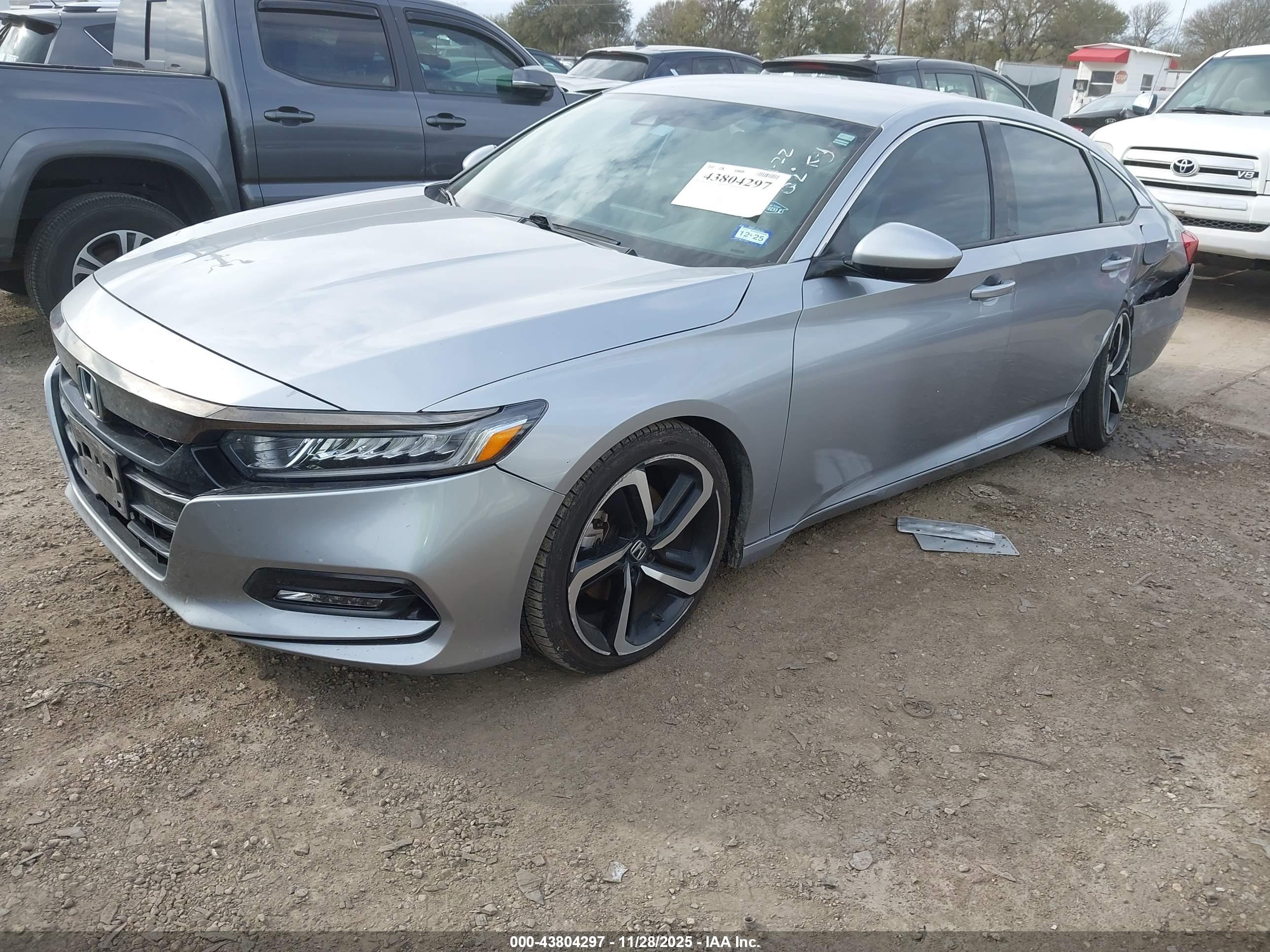 HONDA ACCORD image 2