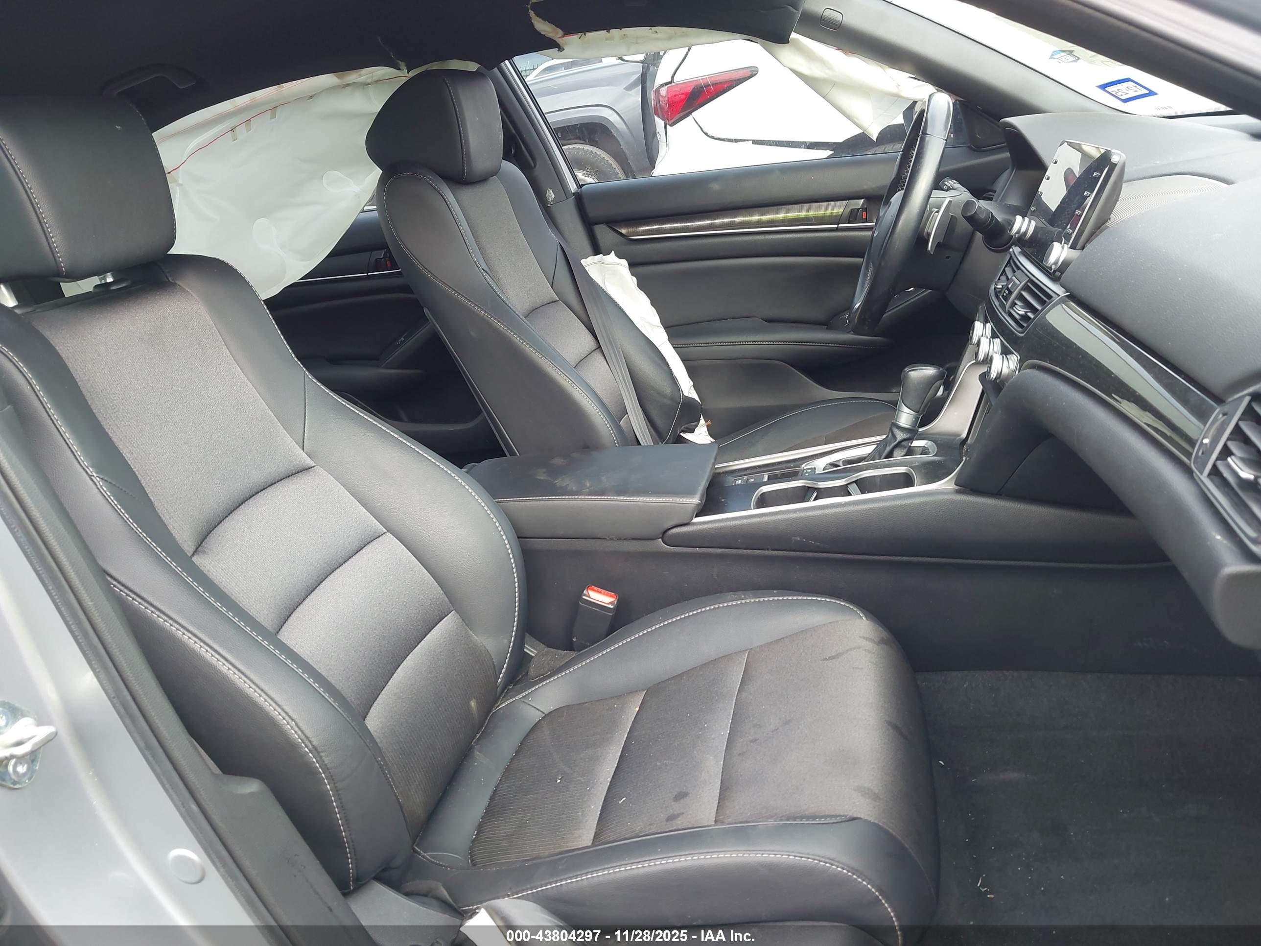 HONDA ACCORD image 5