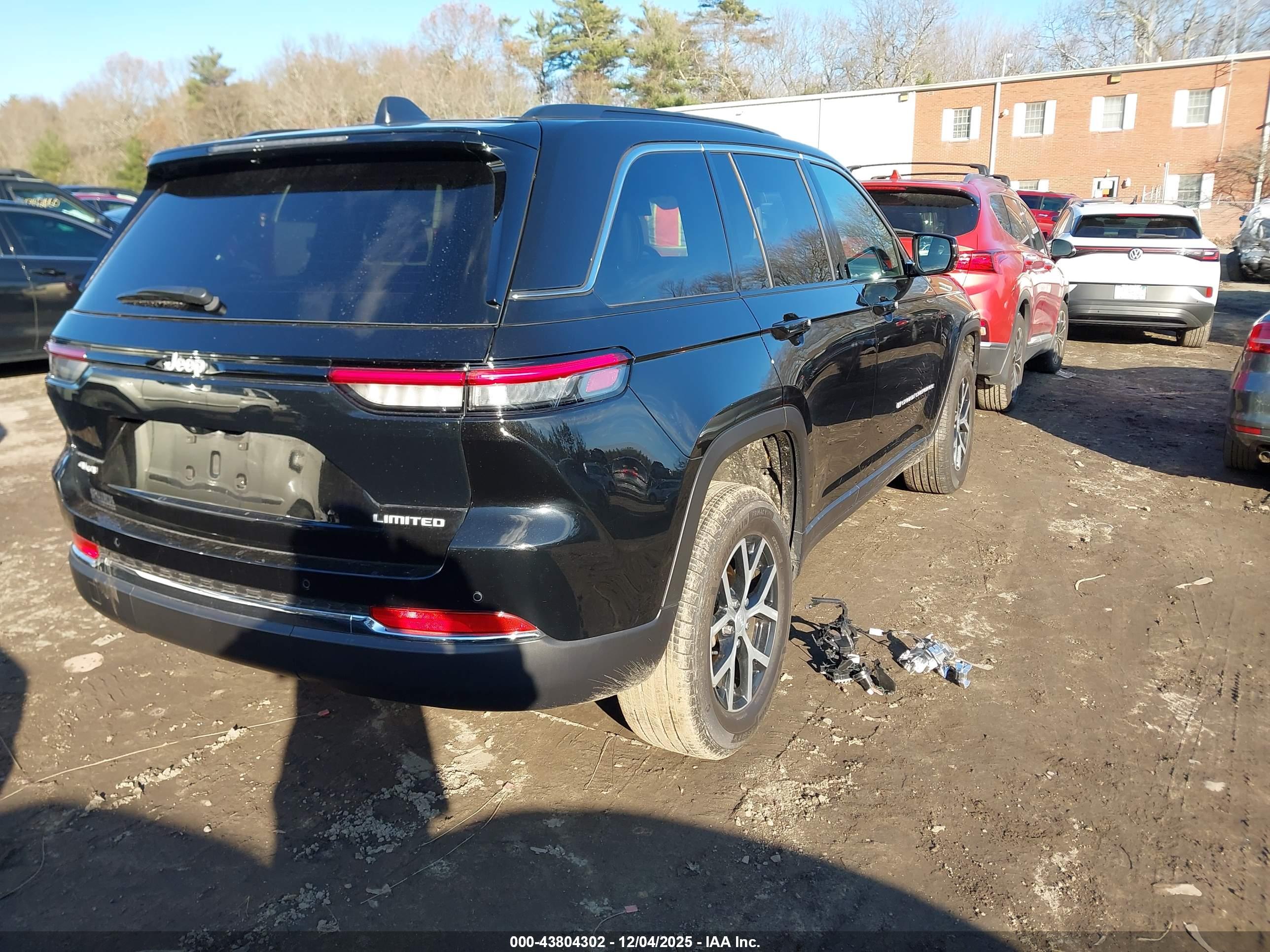 JEEP GRAND image 4