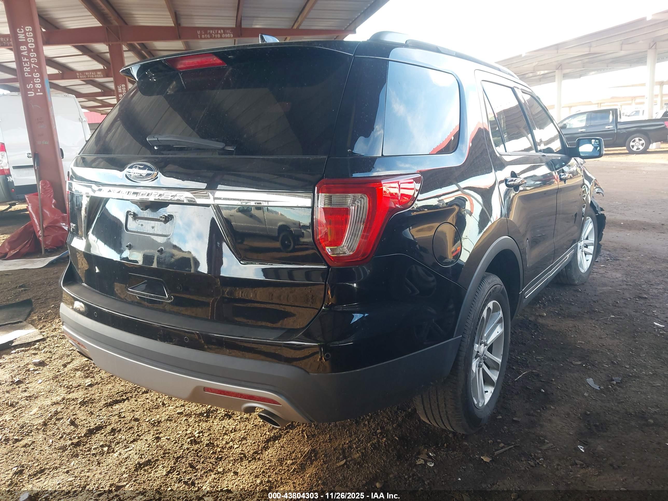 FORD EXPLORER image 4