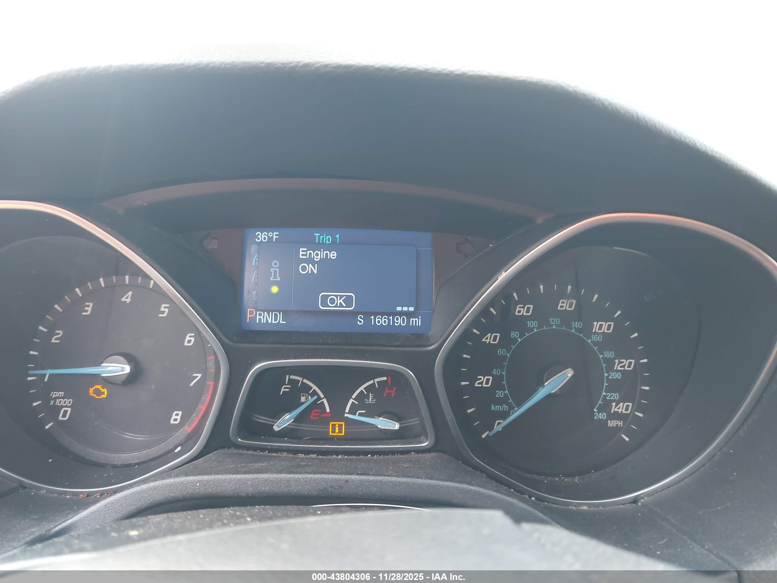 FORD FOCUS image 7
