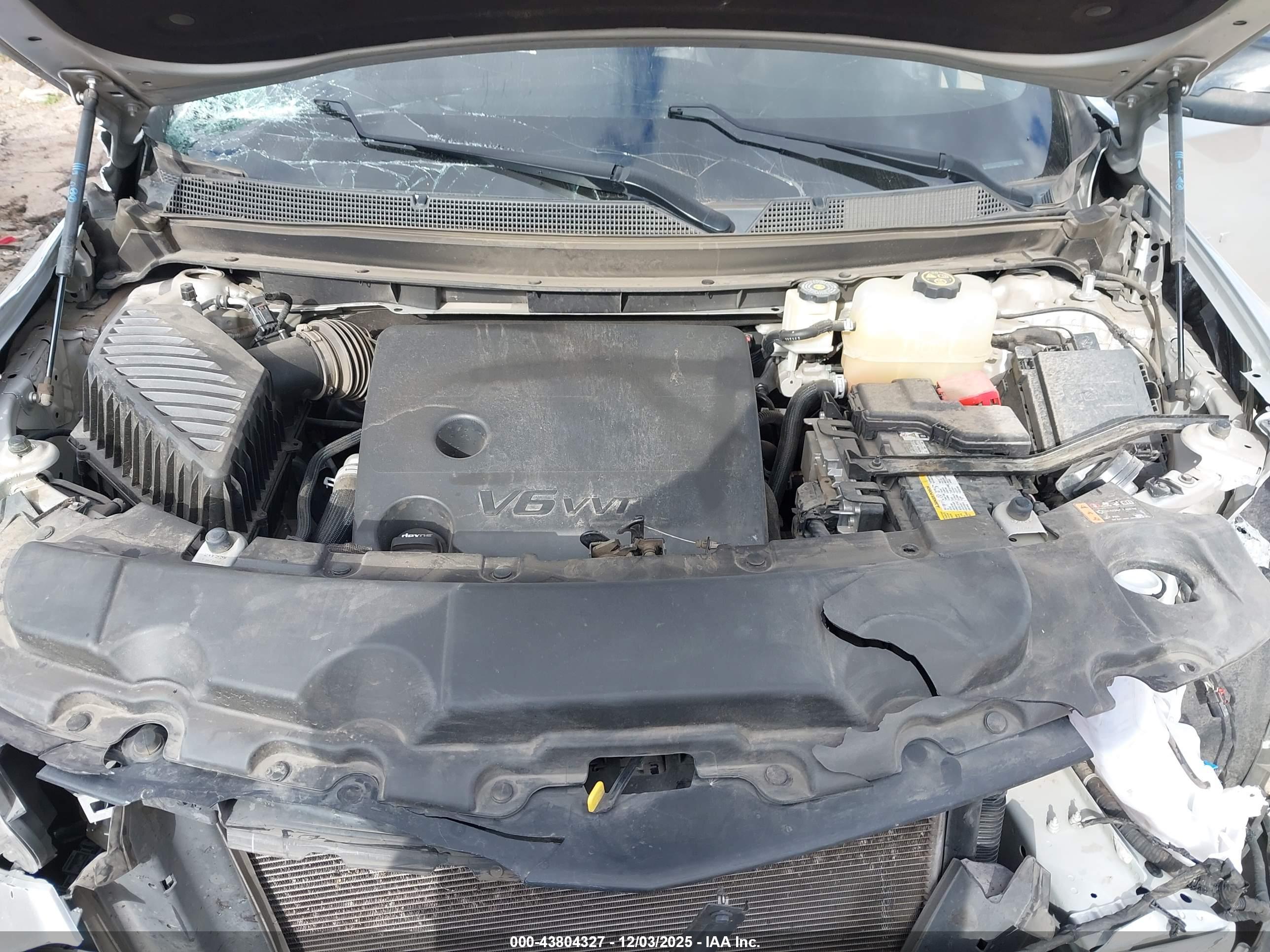 CHEVROLET TRAVERSE image 10