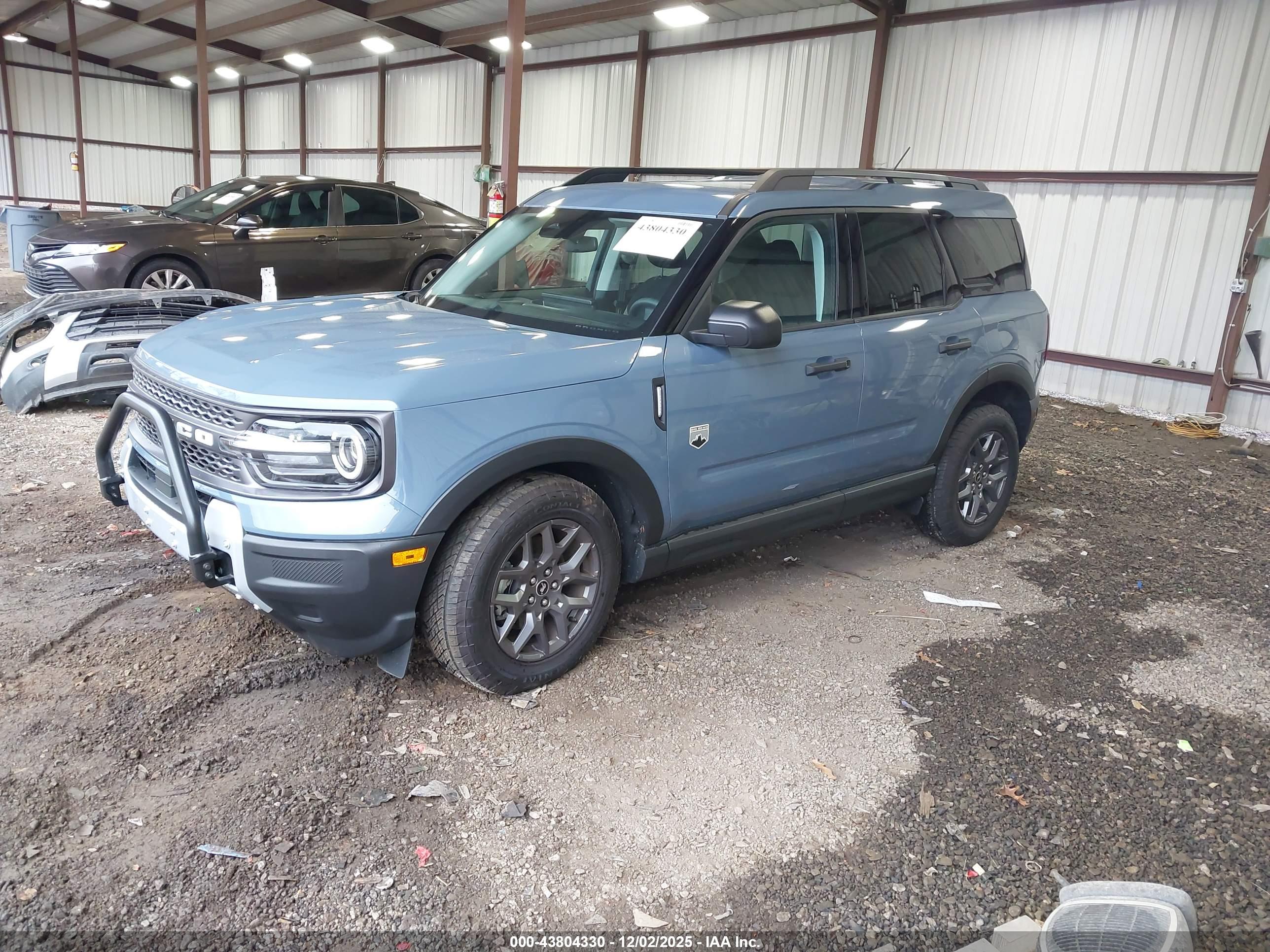 FORD BRONCO image 2
