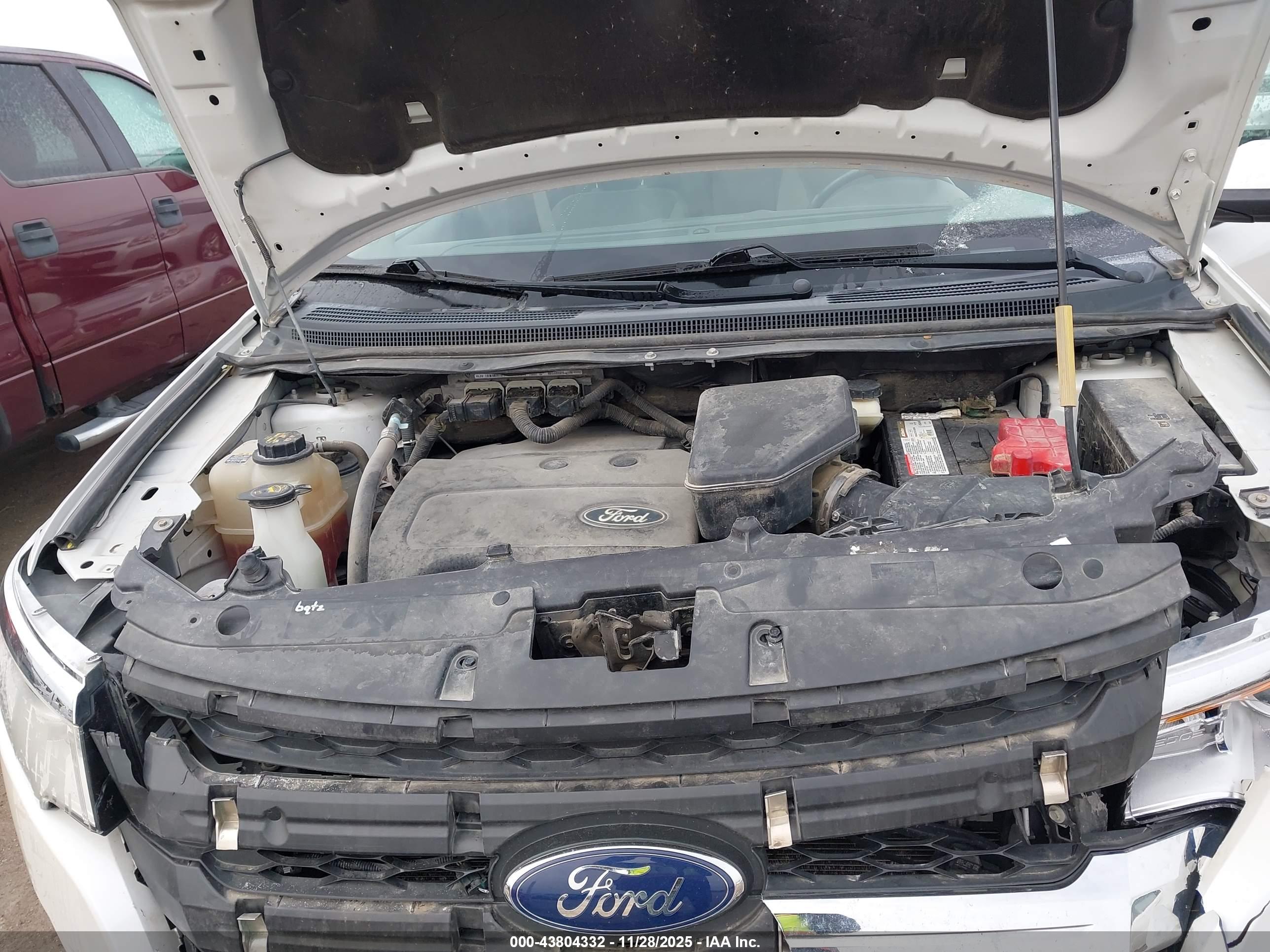 FORD EDGE image 10
