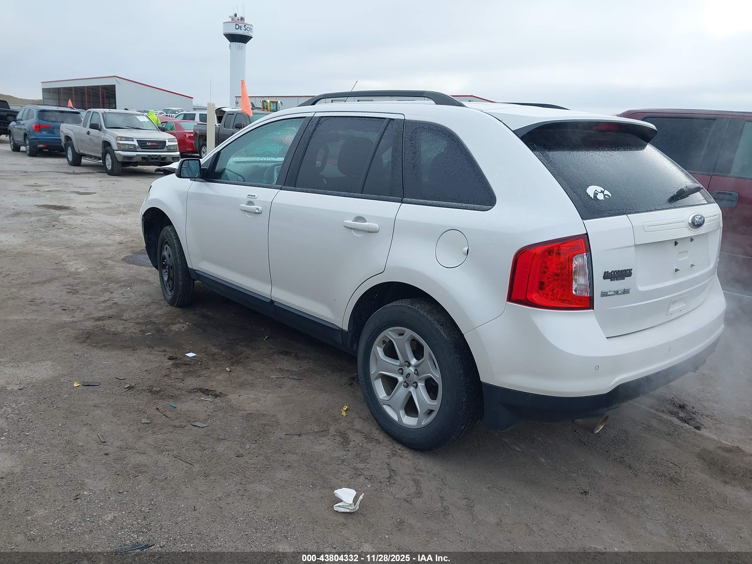 FORD EDGE image 3