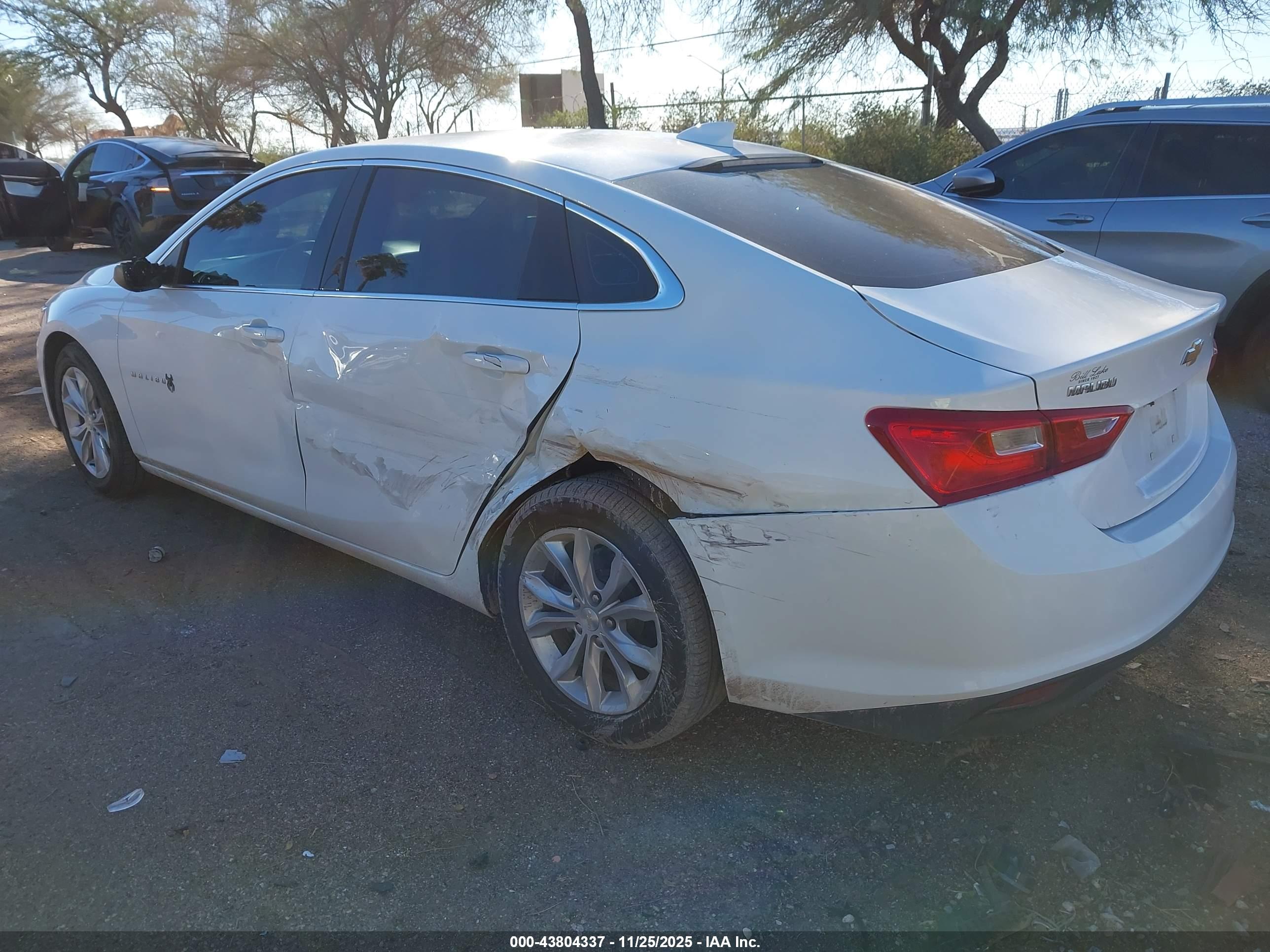 CHEVROLET MALIBU image 3