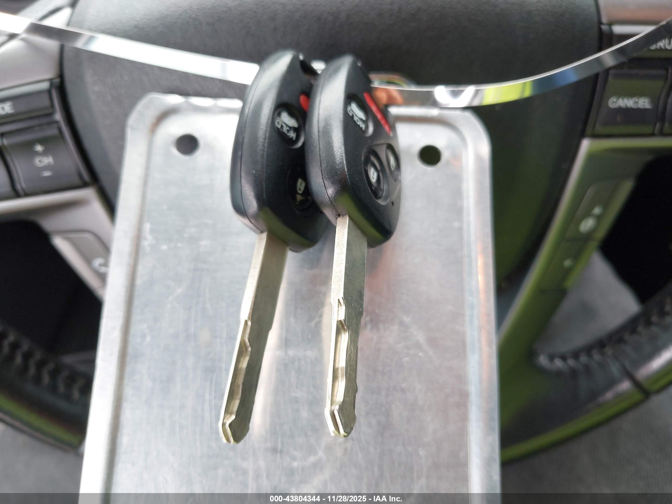 HONDA PILOT image 11