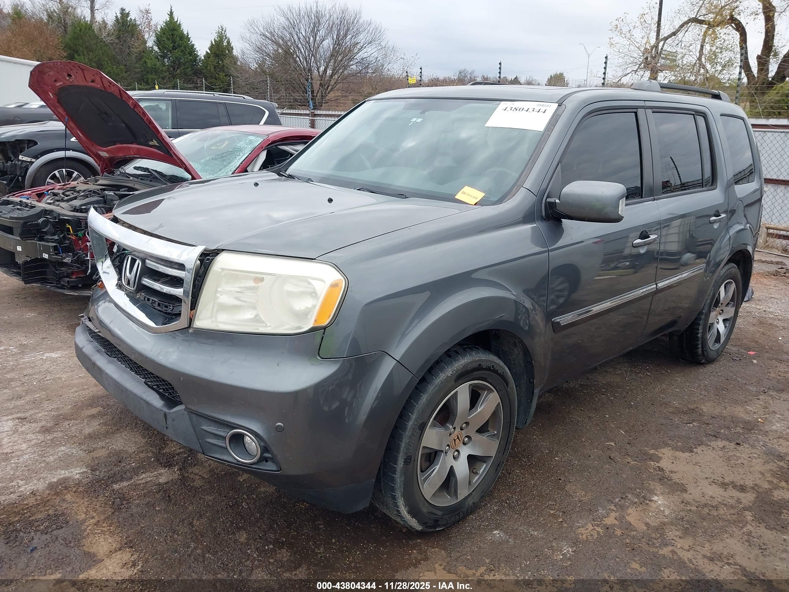 HONDA PILOT image 2