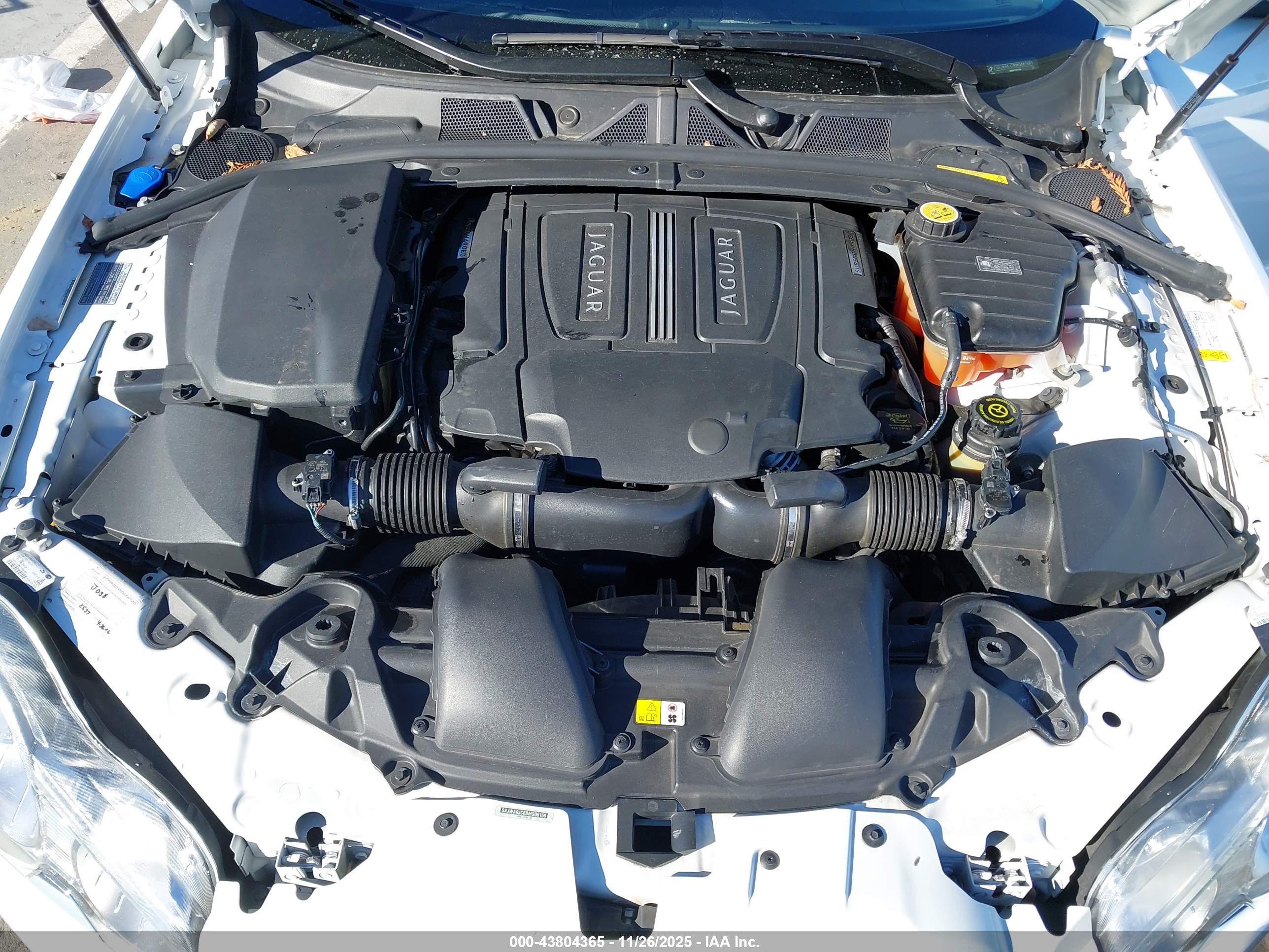 JAGUAR XF image 10