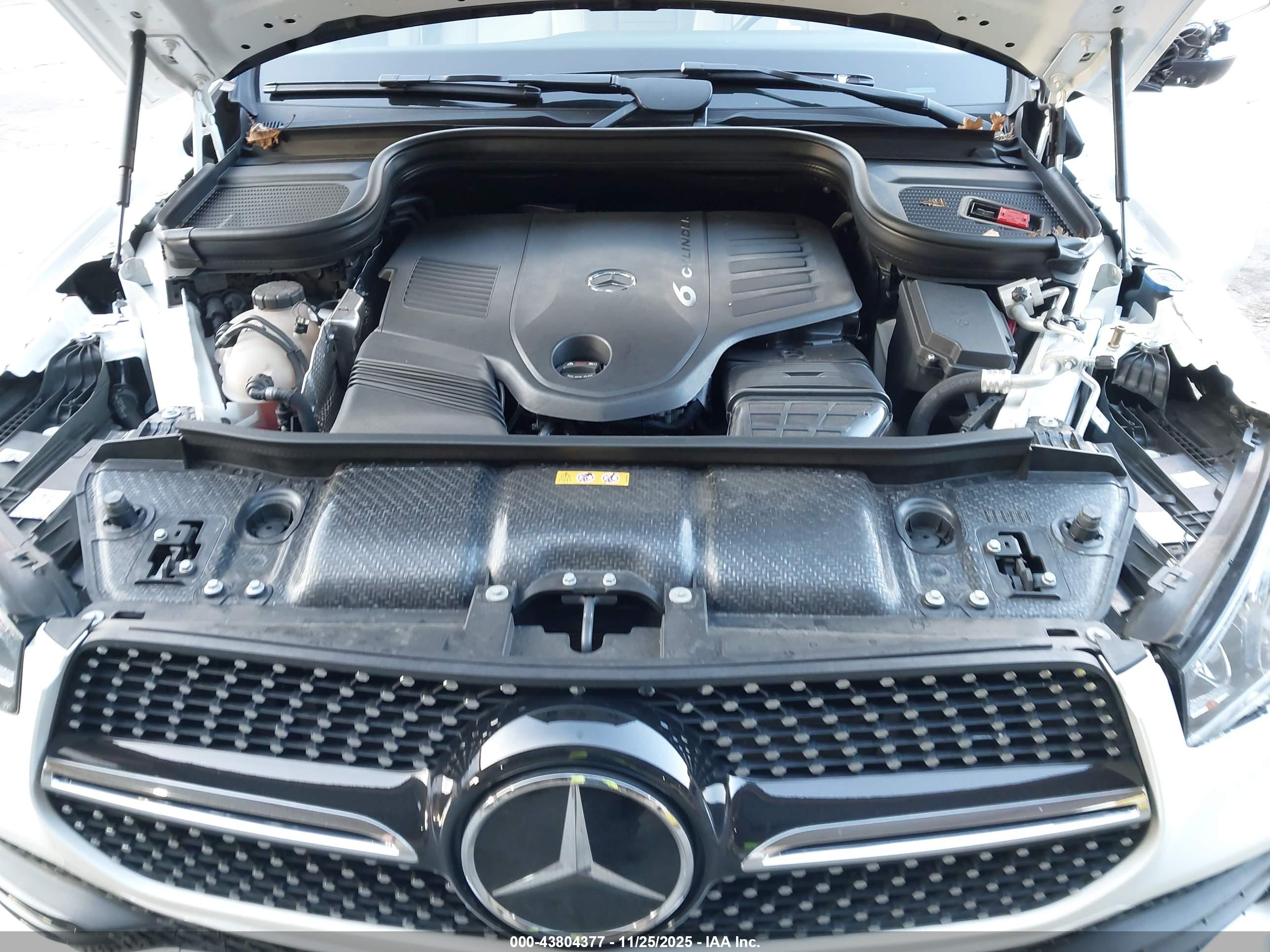 MERCEDES-BENZ GLE image 10