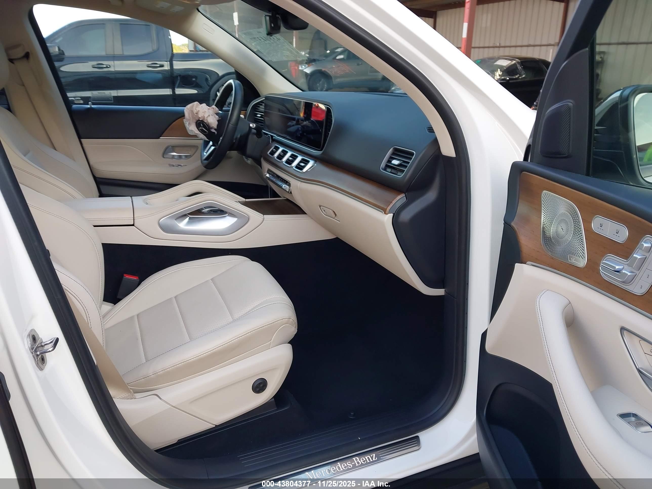 MERCEDES-BENZ GLE image 5