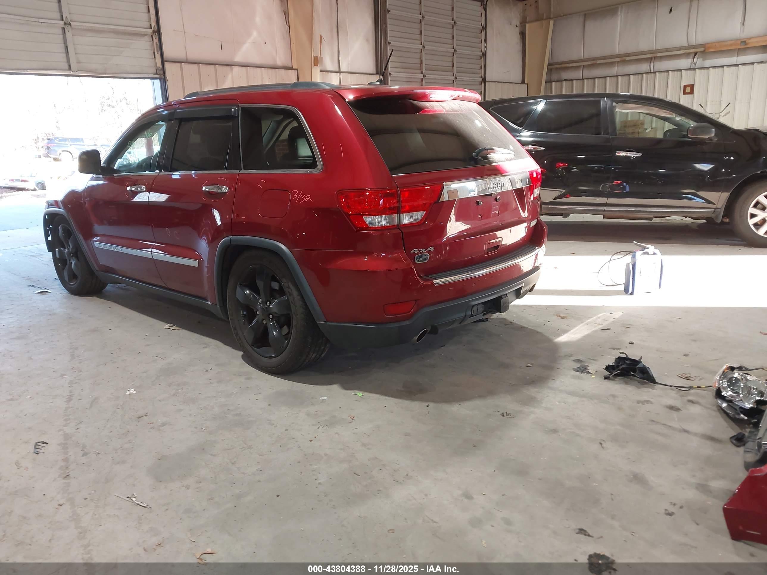 JEEP GRAND image 3