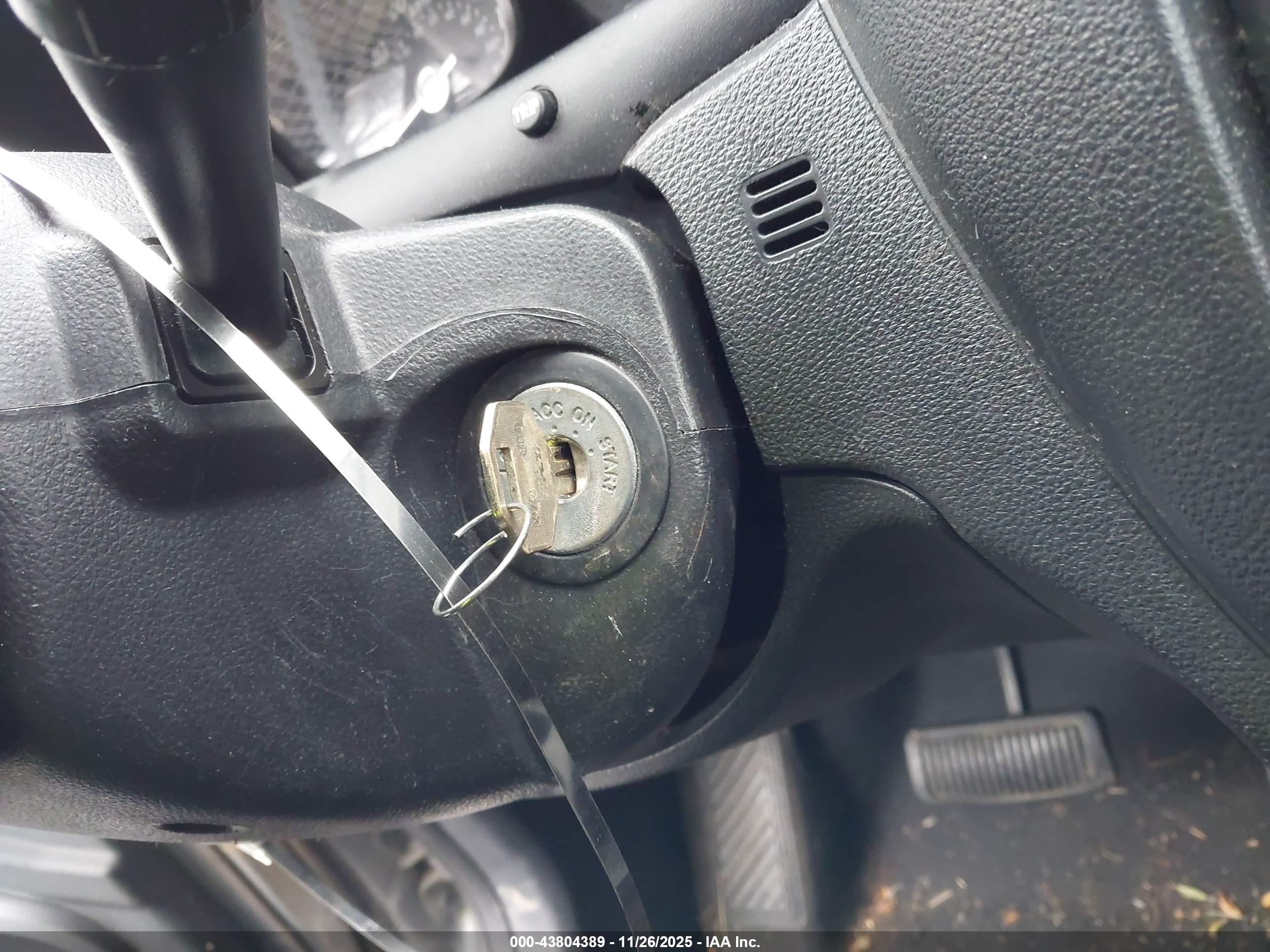 KIA SPORTAGE image 11