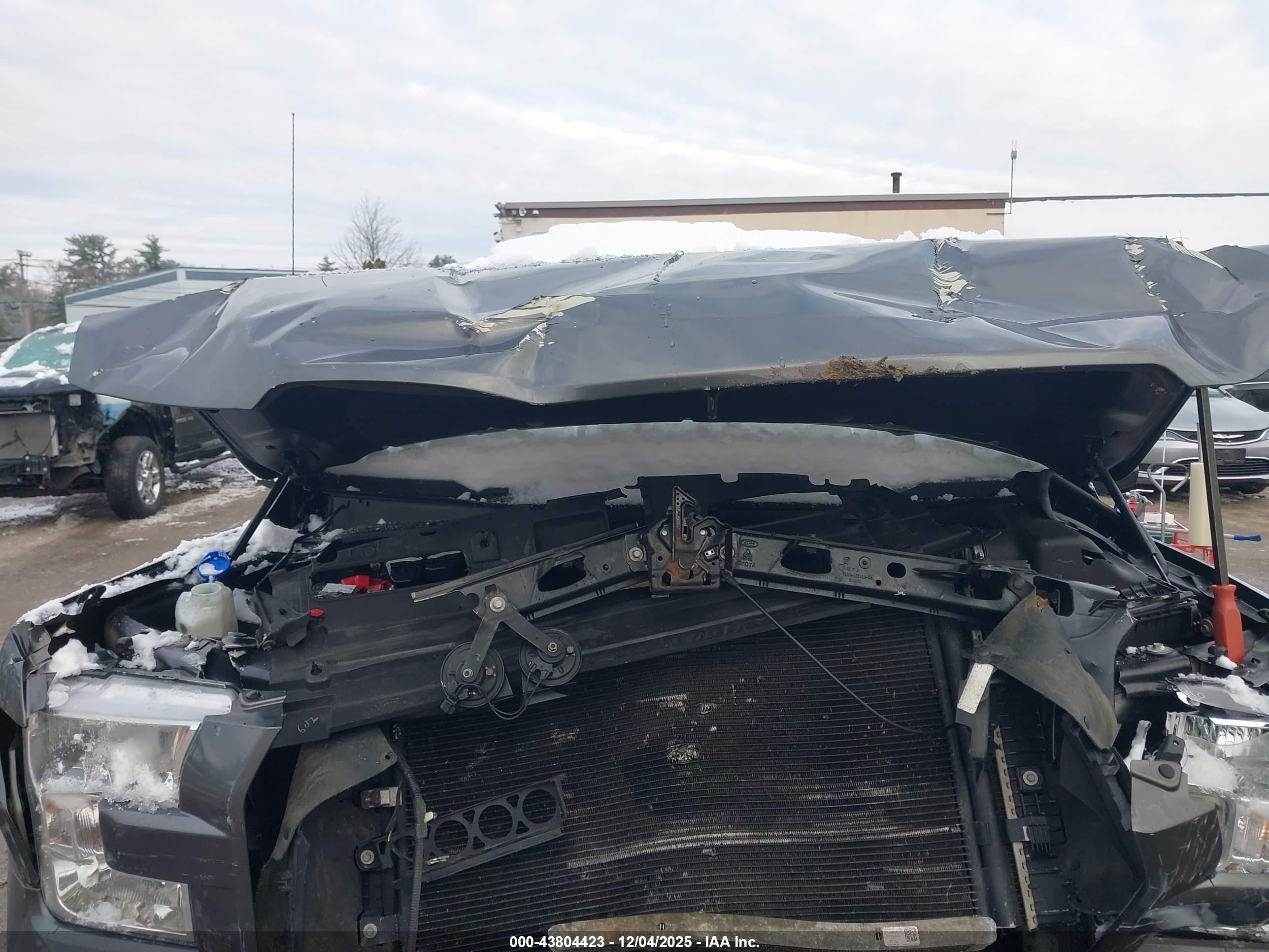 FORD F-150 image 10