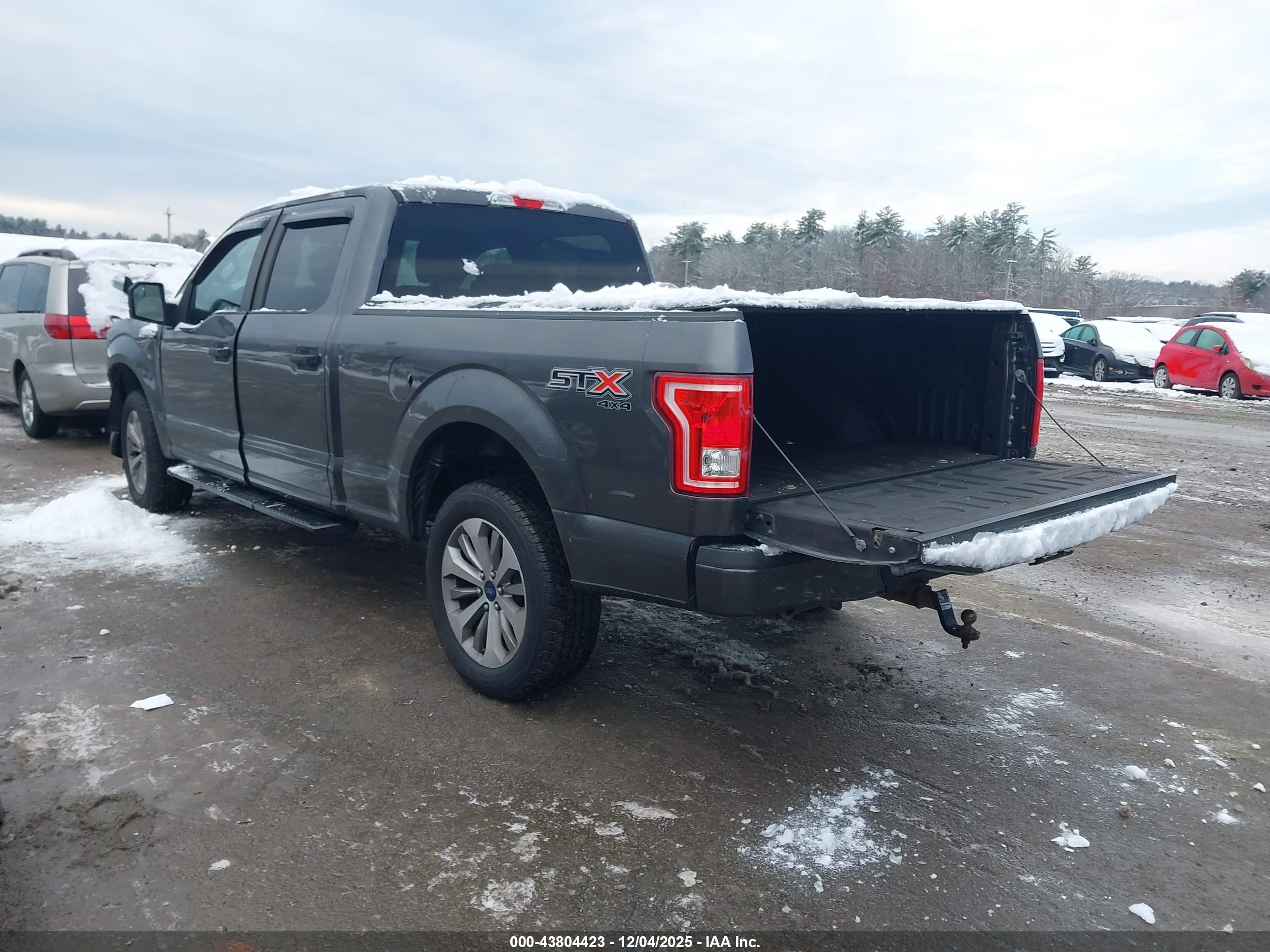 FORD F-150 image 3