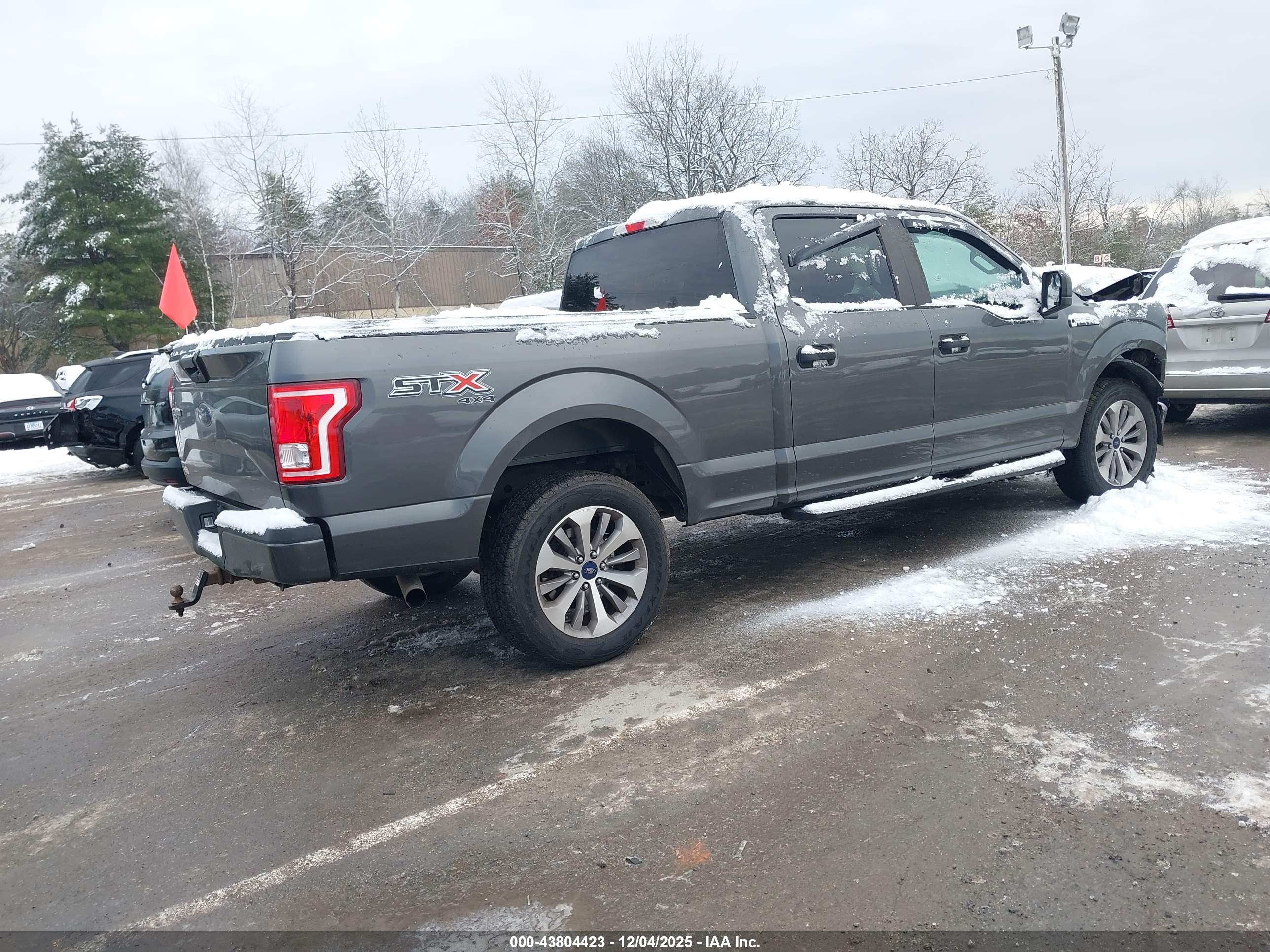 FORD F-150 image 4