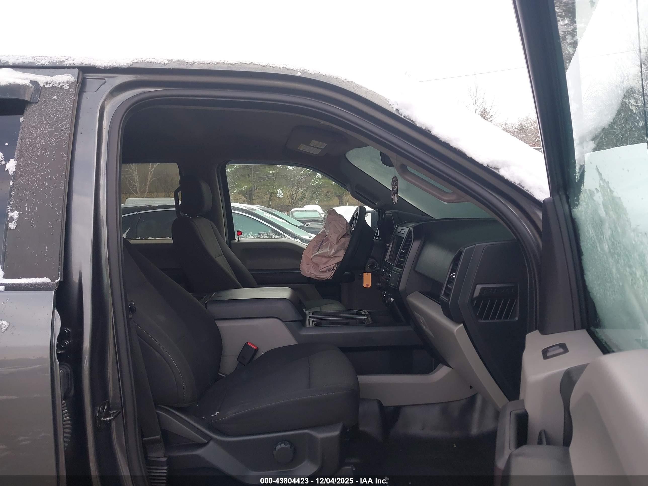 FORD F-150 image 5