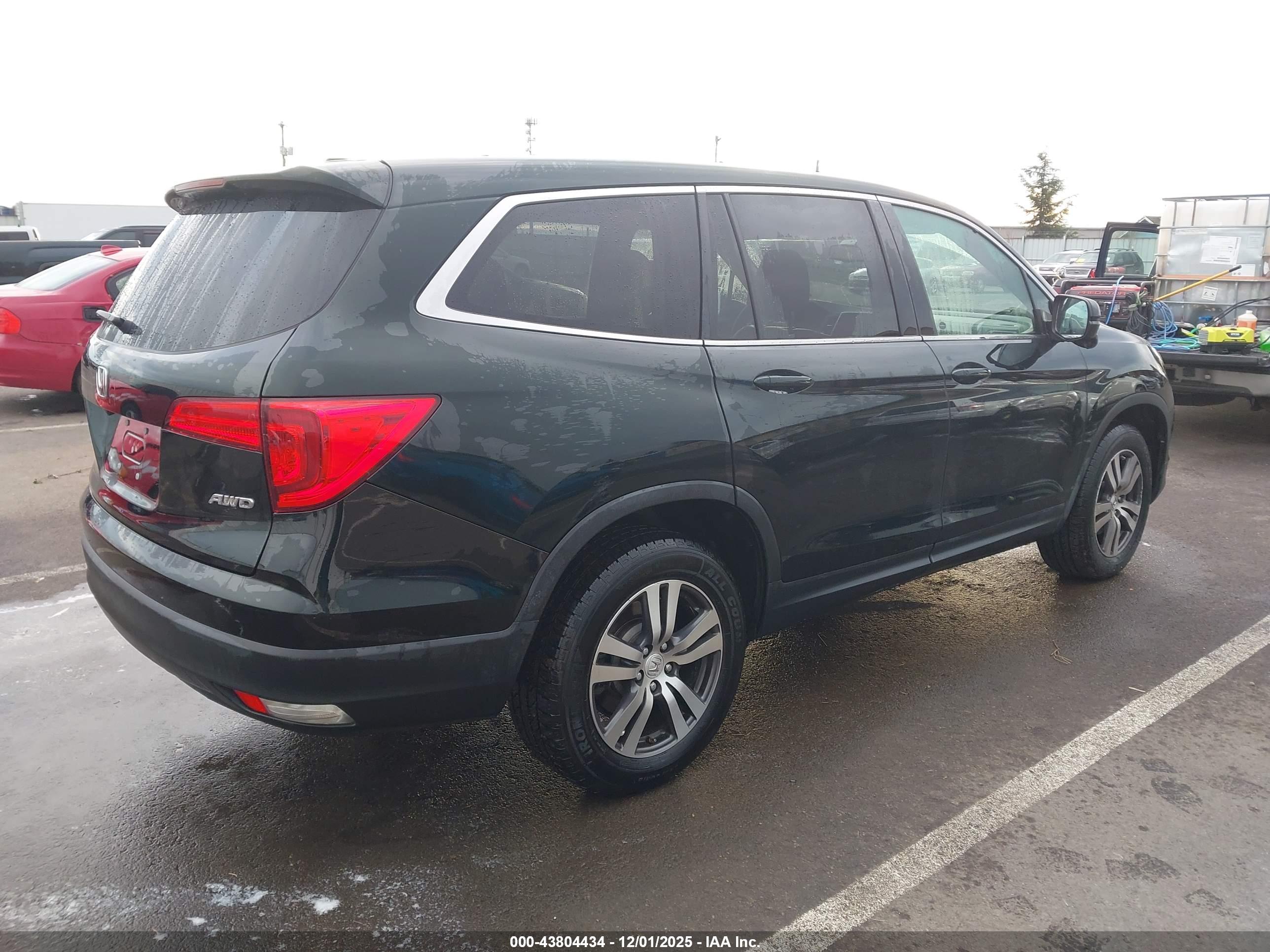 HONDA PILOT image 4