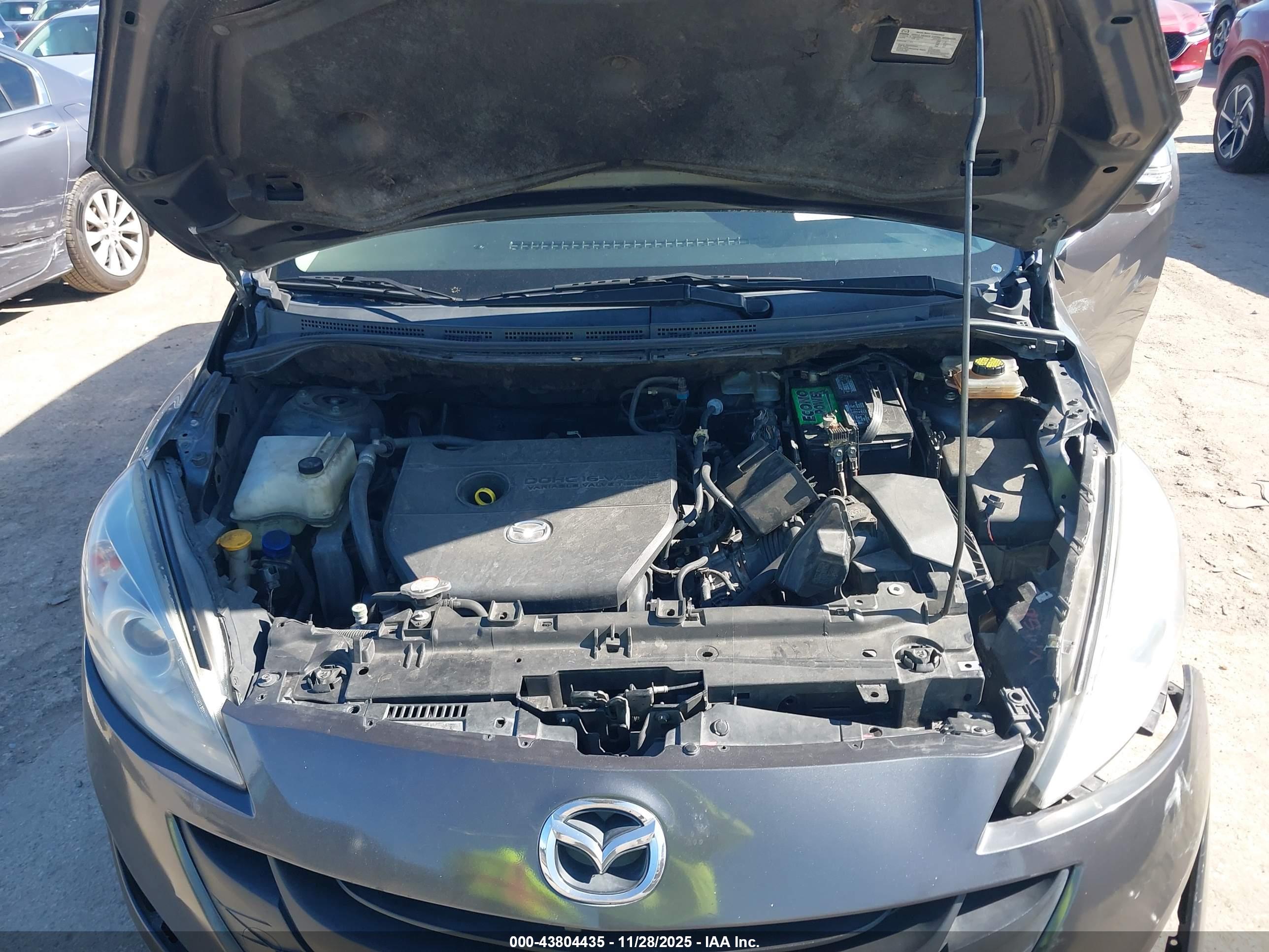 MAZDA MAZDA5 image 10