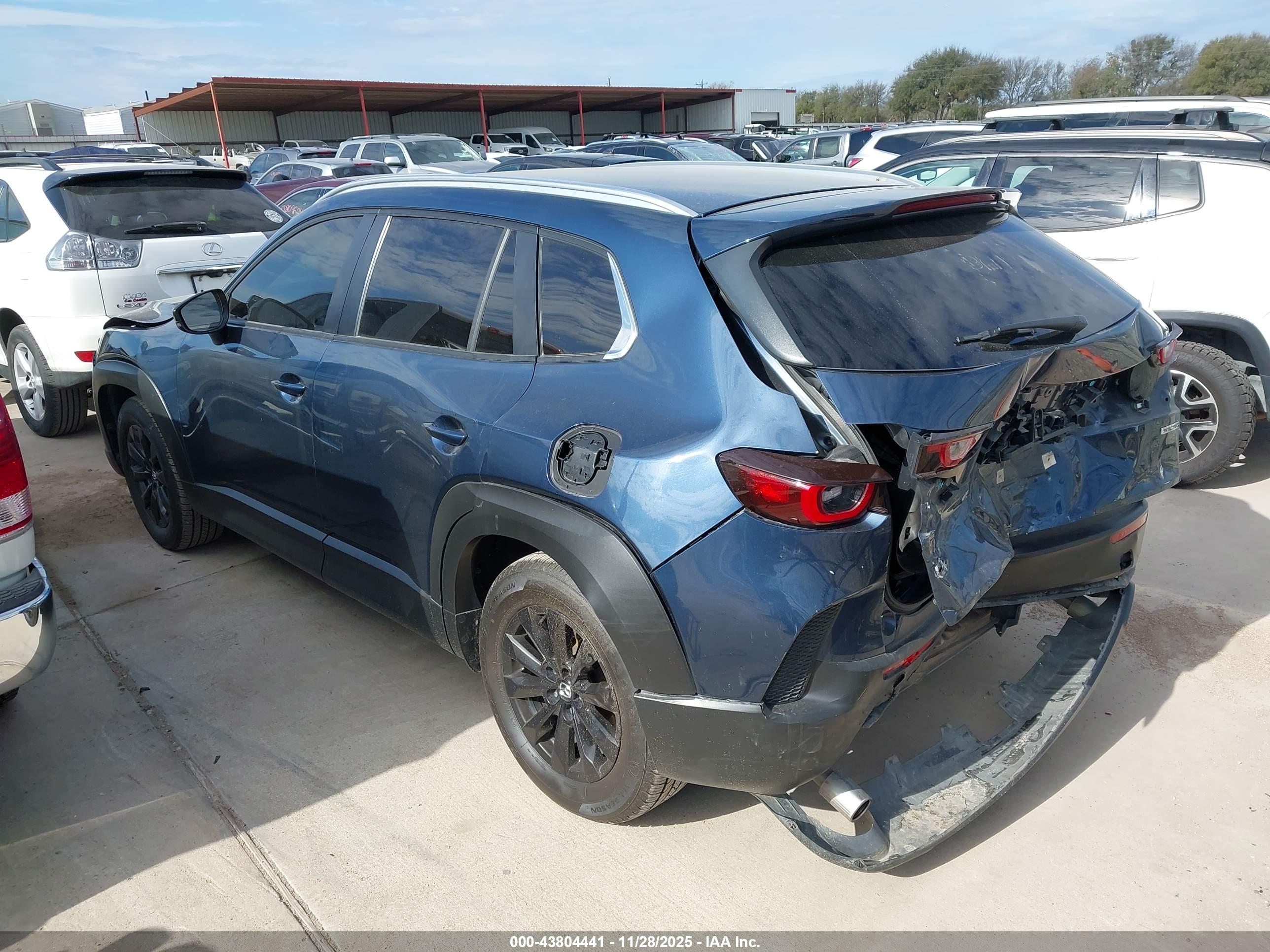 MAZDA CX-50 image 3