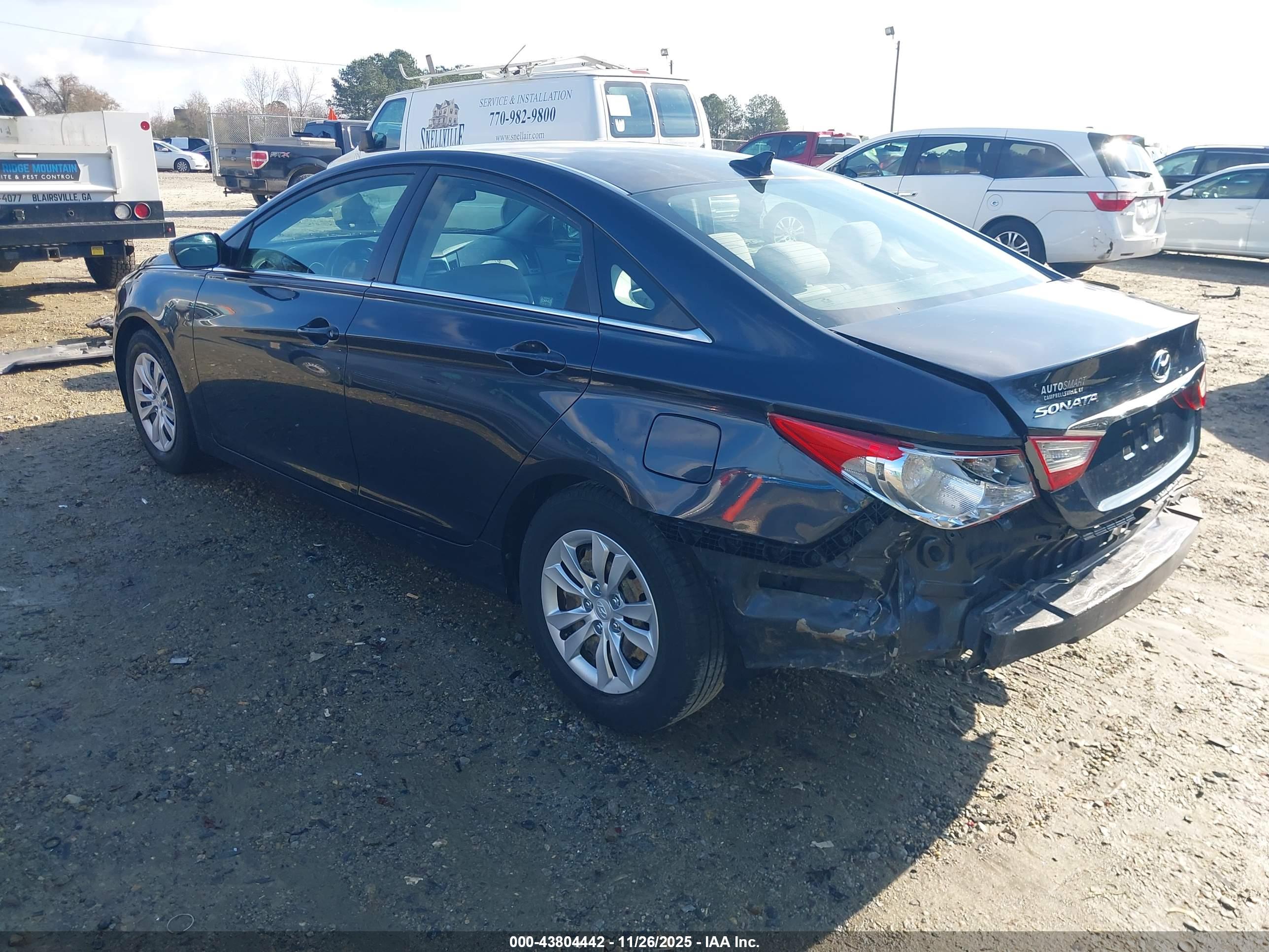 HYUNDAI SONATA image 3