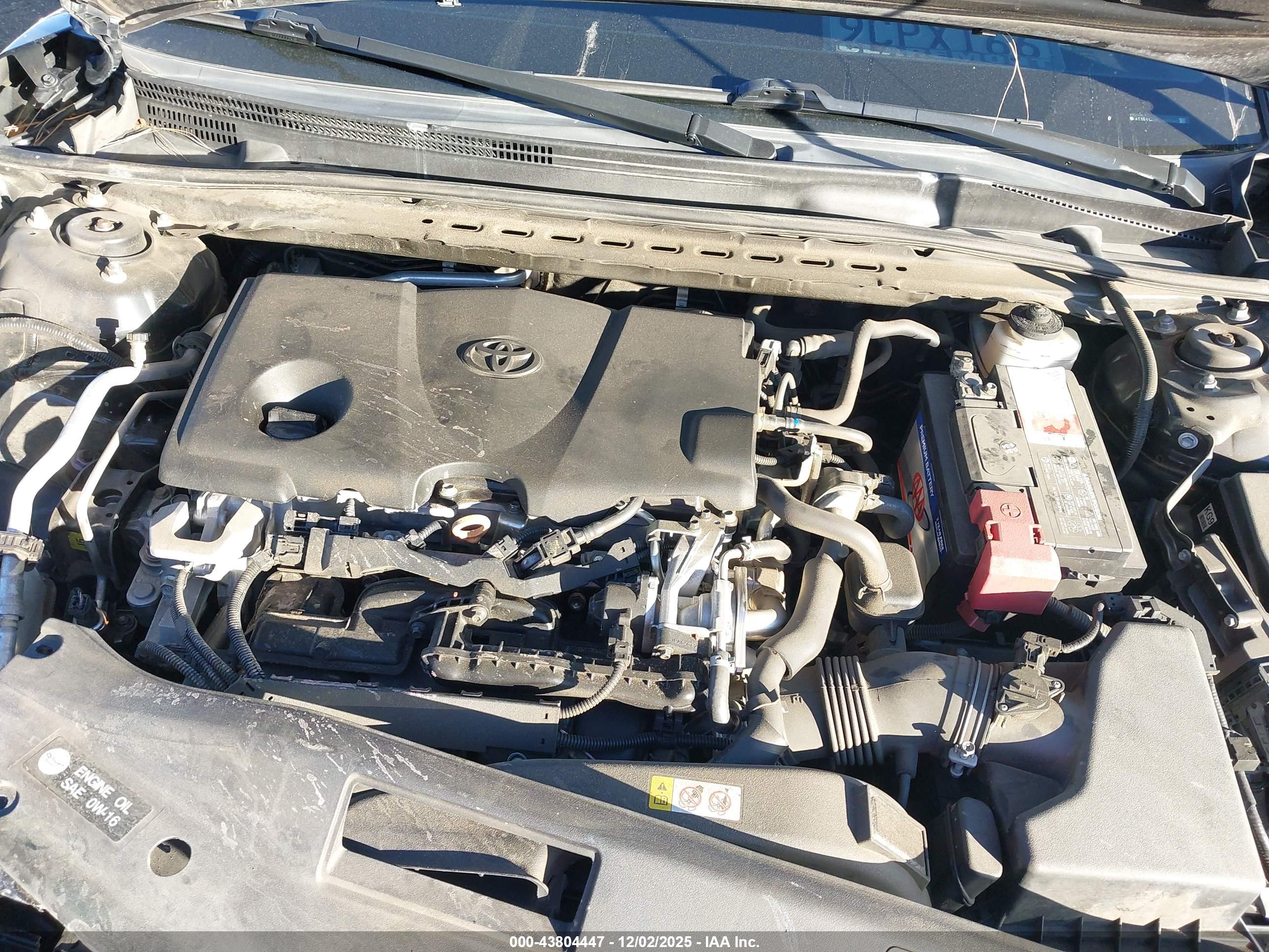 TOYOTA CAMRY image 10