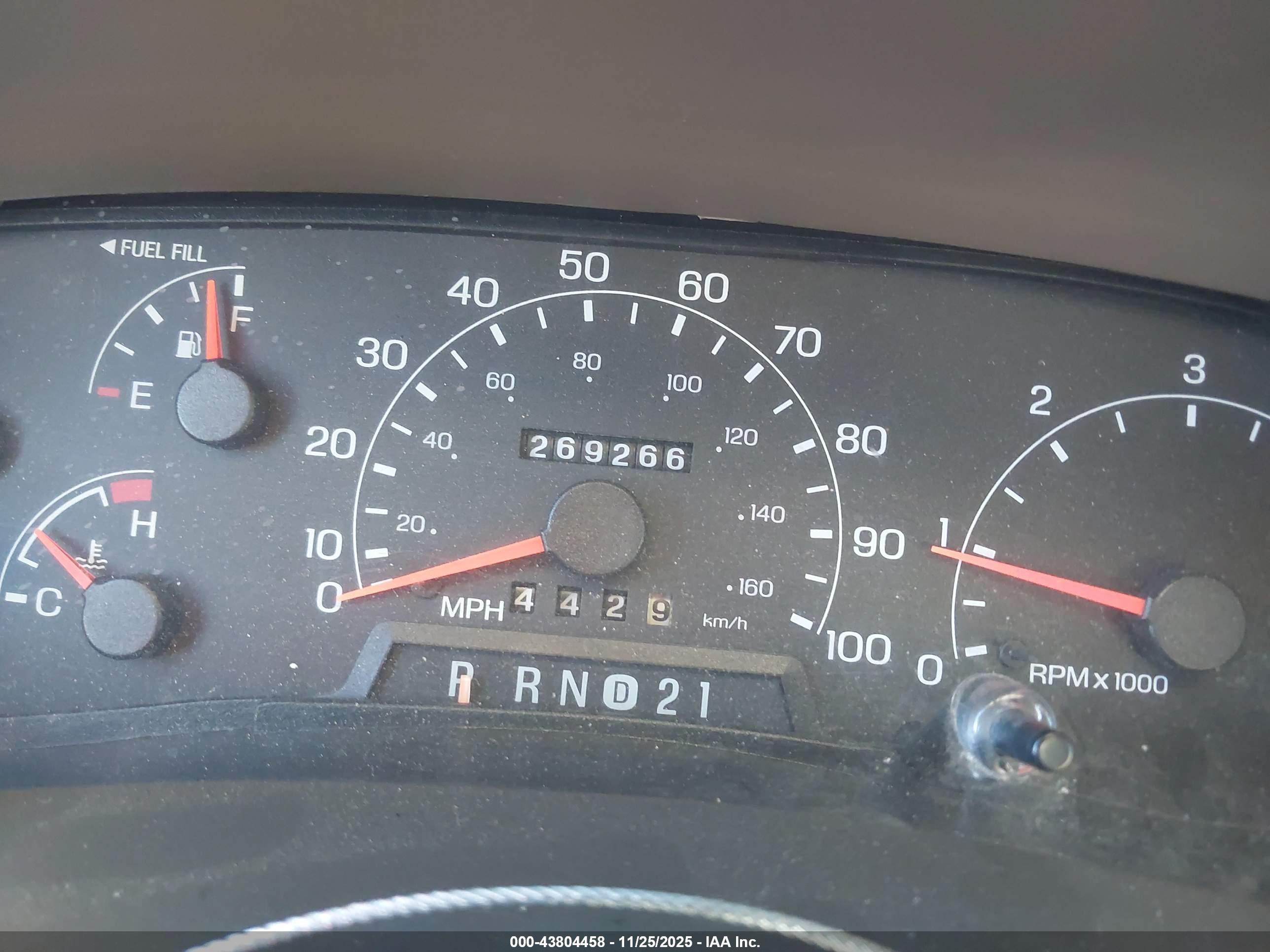 FORD EXCURSION image 7