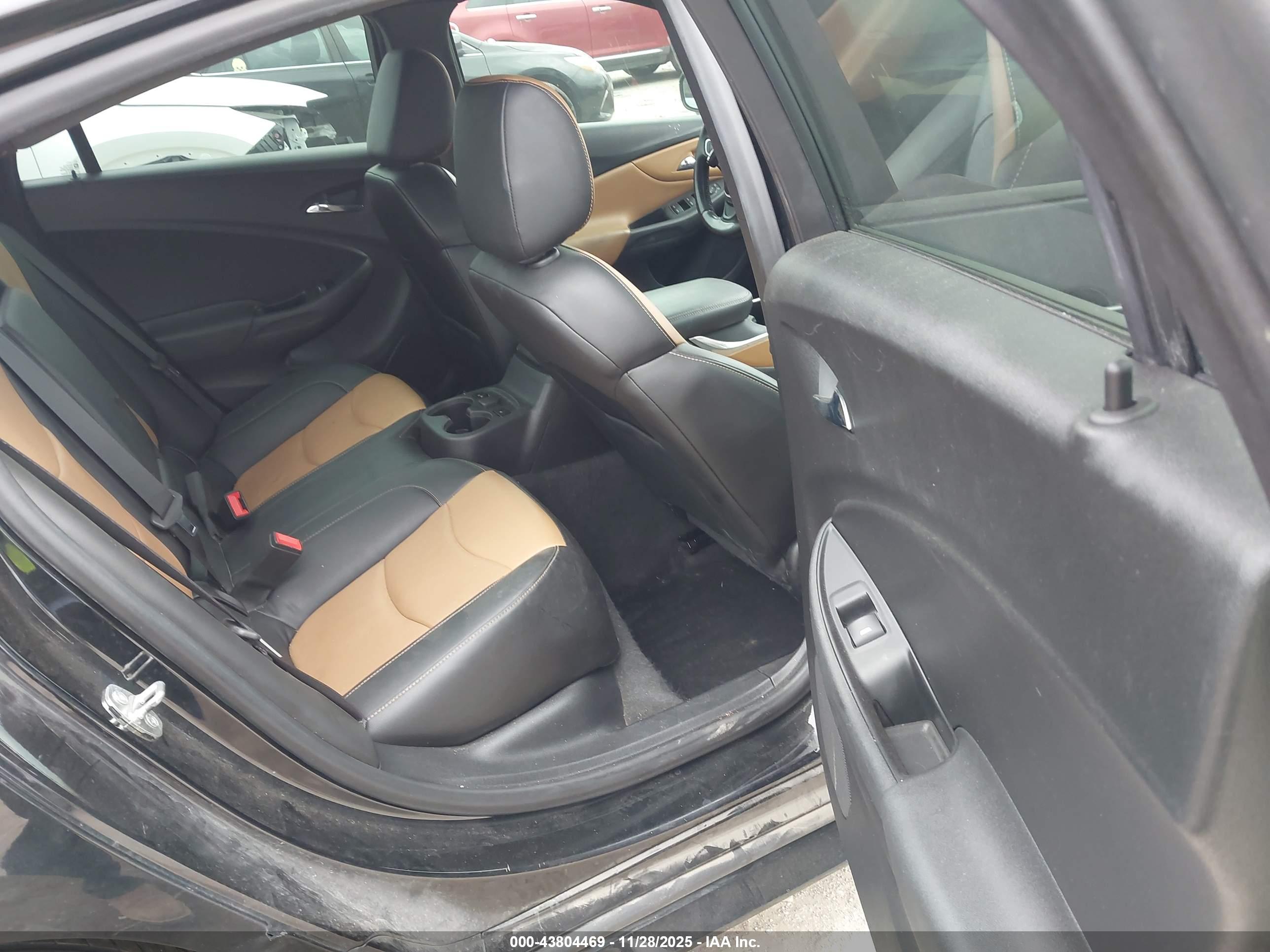 CHEVROLET VOLT image 8