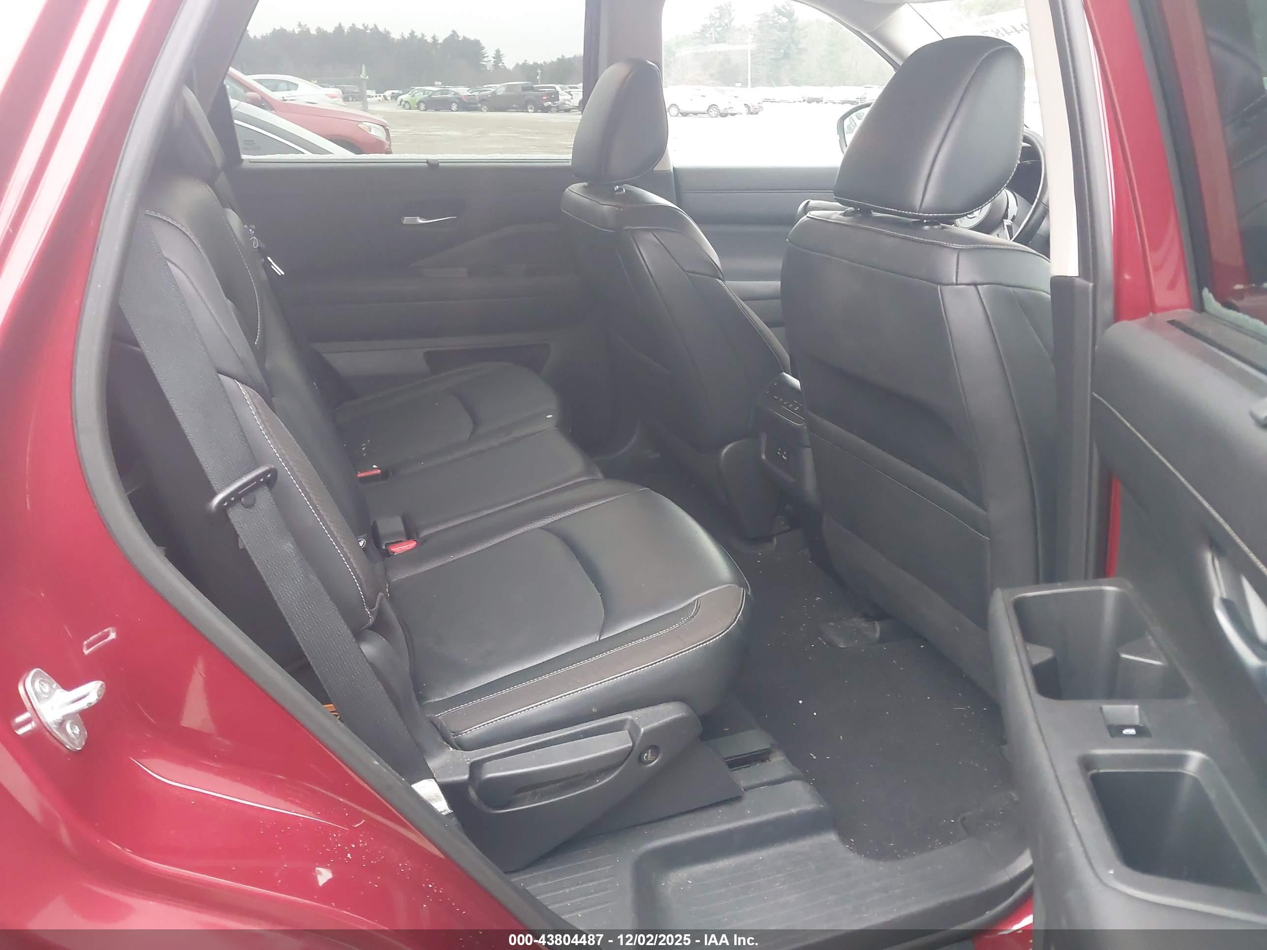 NISSAN PATHFINDER image 8
