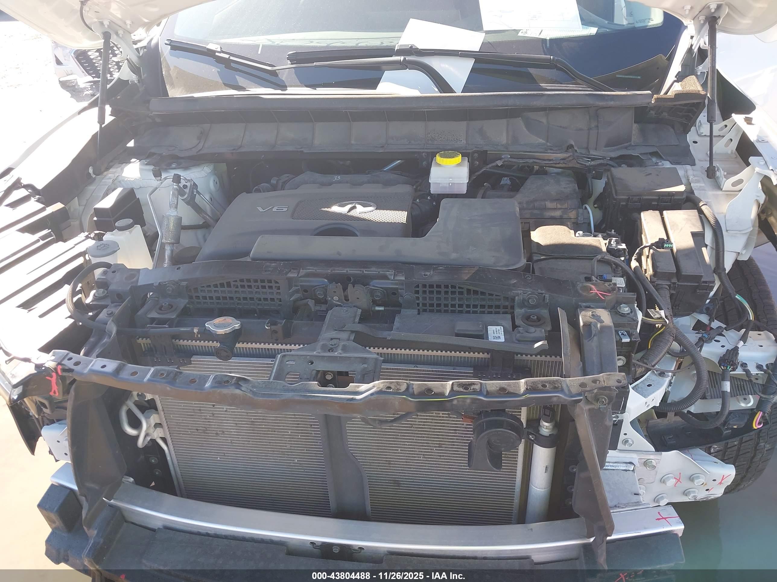 INFINITI QX60 image 10