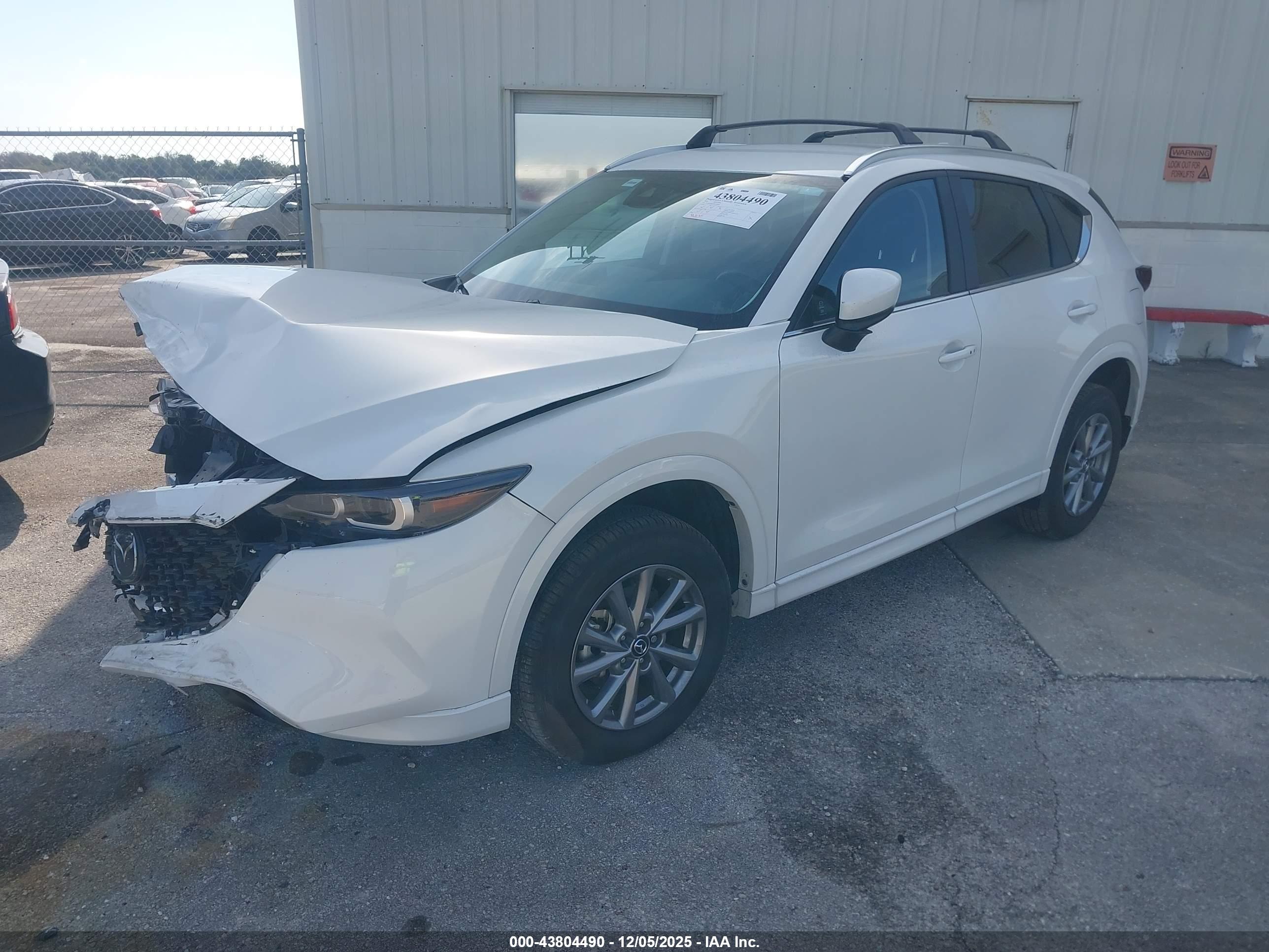 MAZDA CX-5 image 2