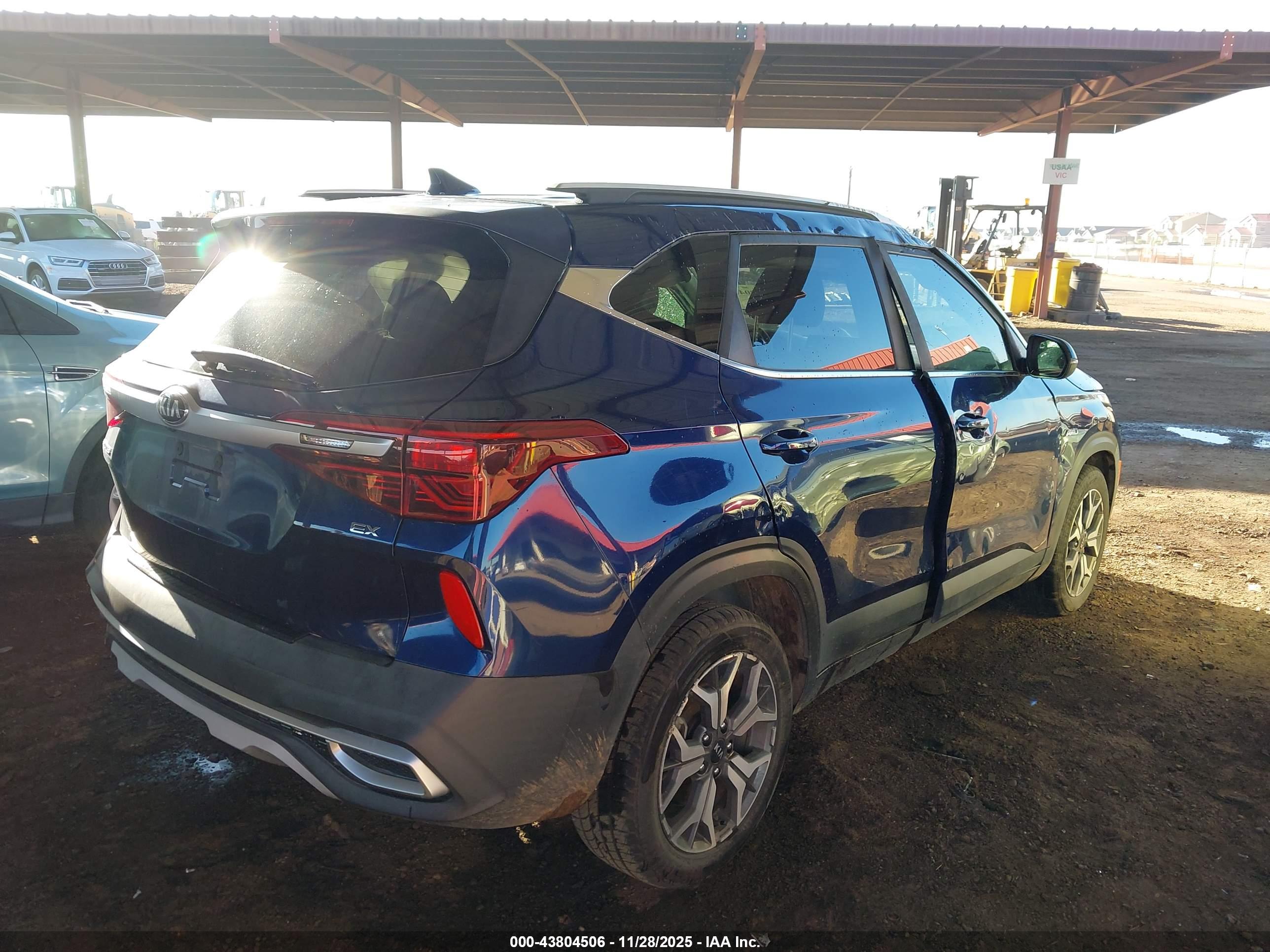 KIA SELTOS image 4