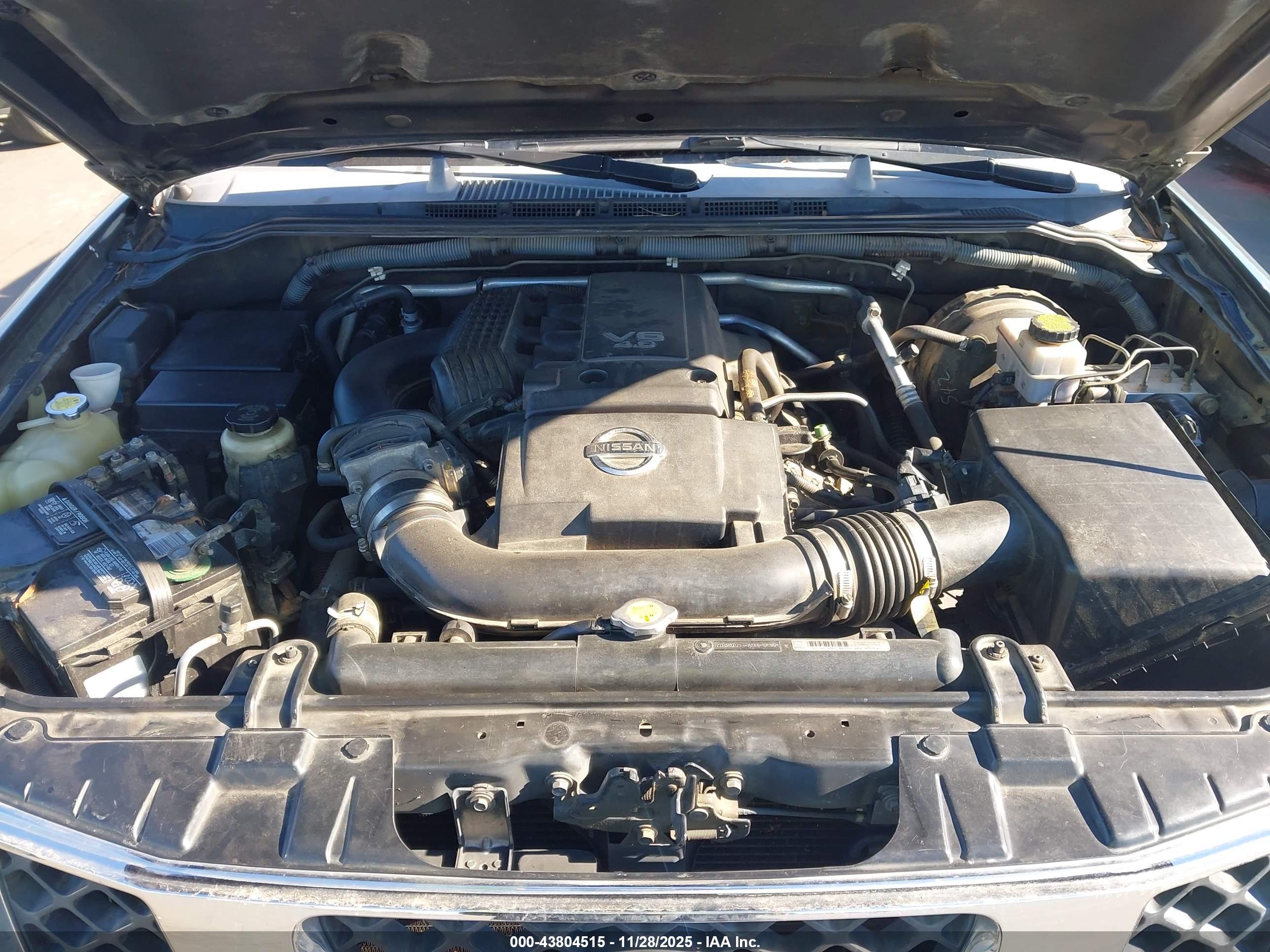 NISSAN FRONTIER image 10