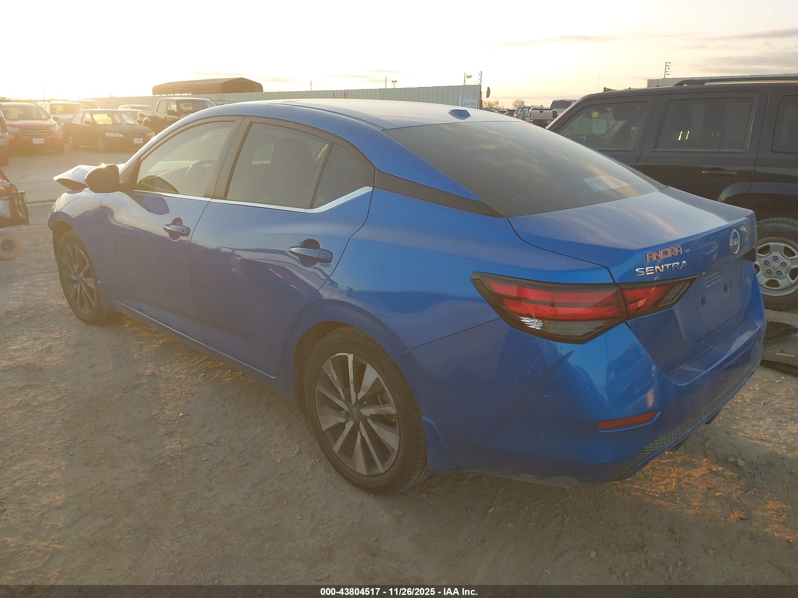 NISSAN SENTRA image 3