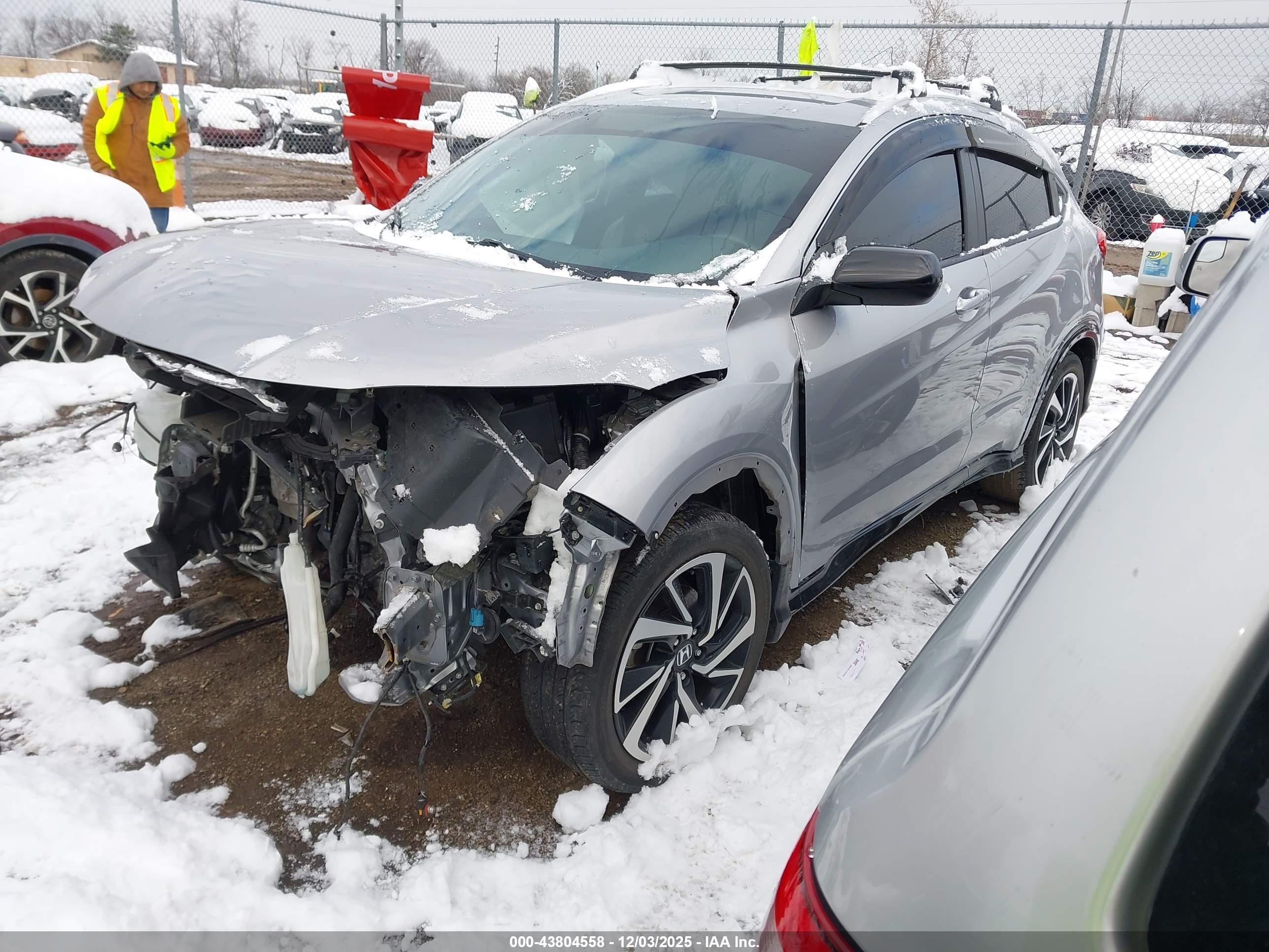 HONDA HR-V image 2