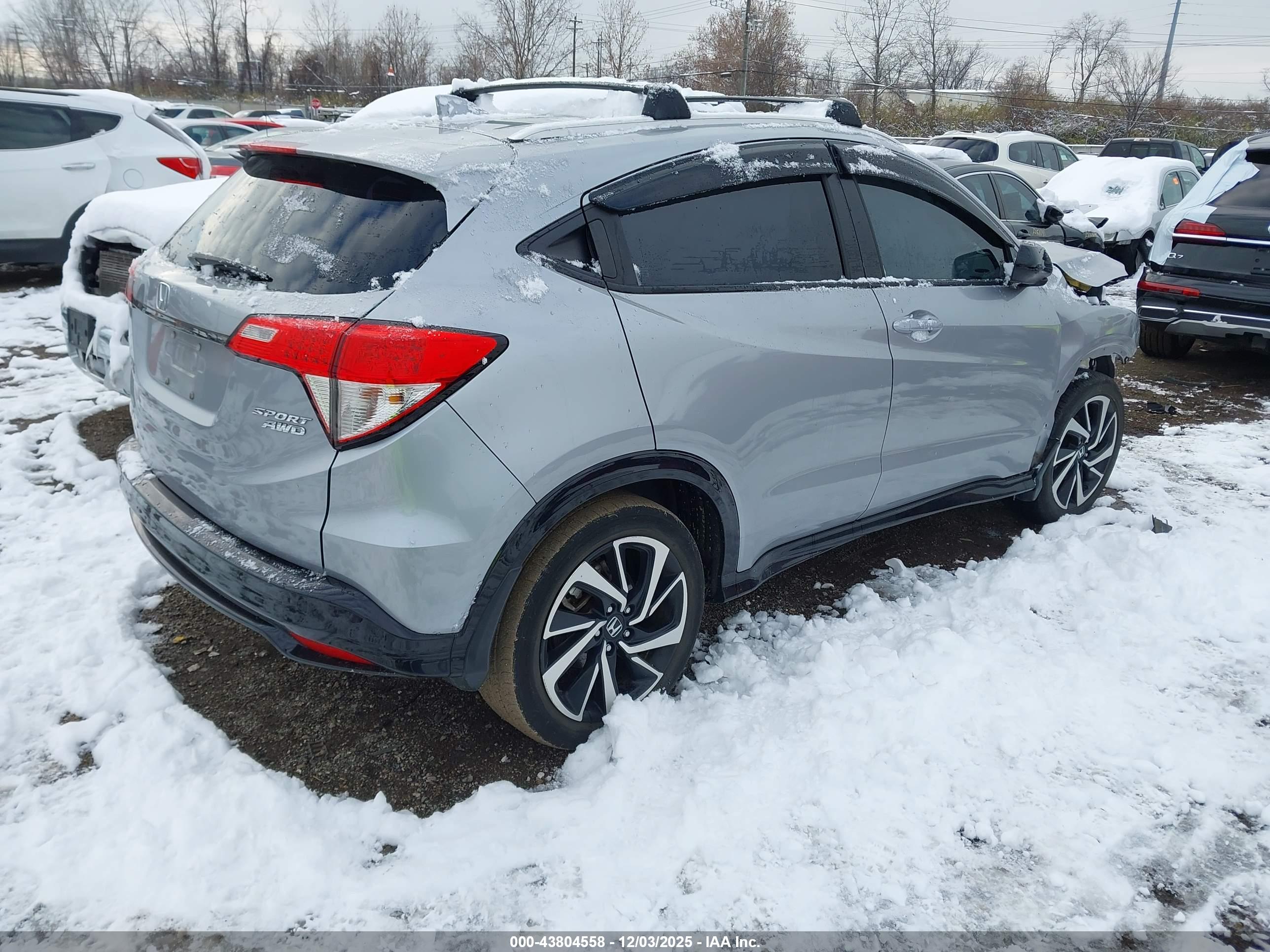 HONDA HR-V image 4