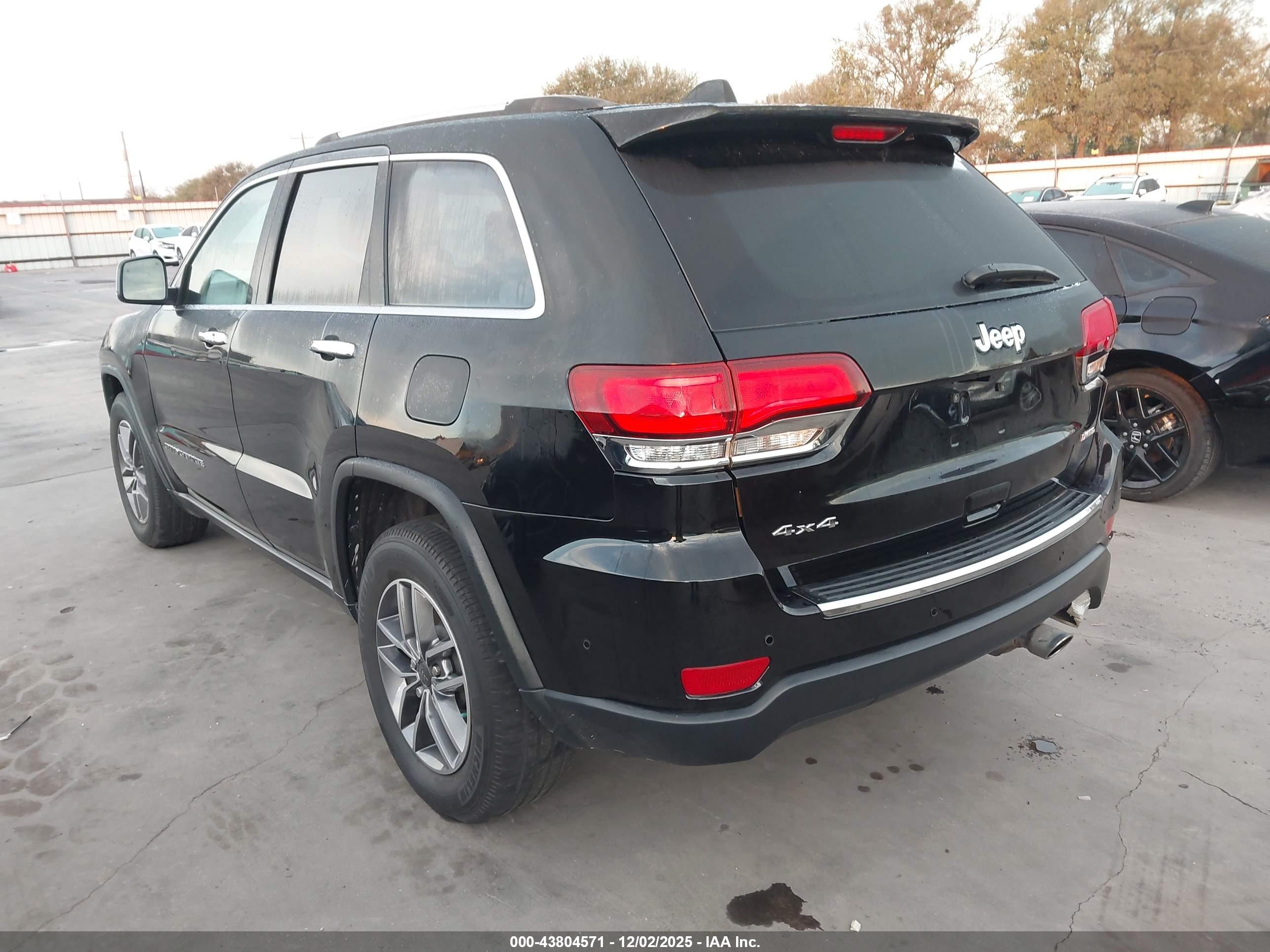 JEEP GRAND image 3