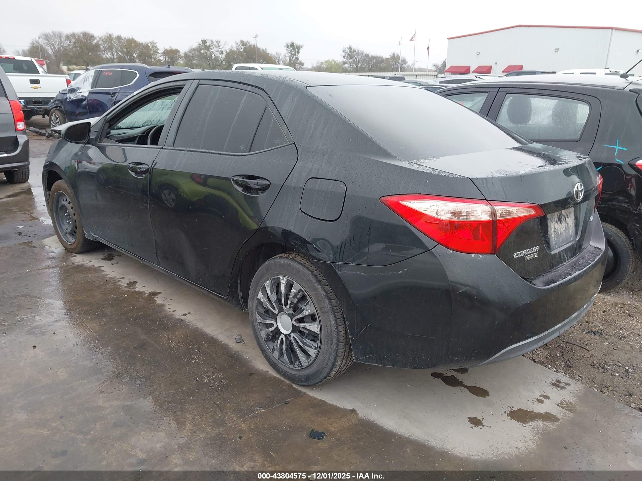 TOYOTA COROLLA image 3