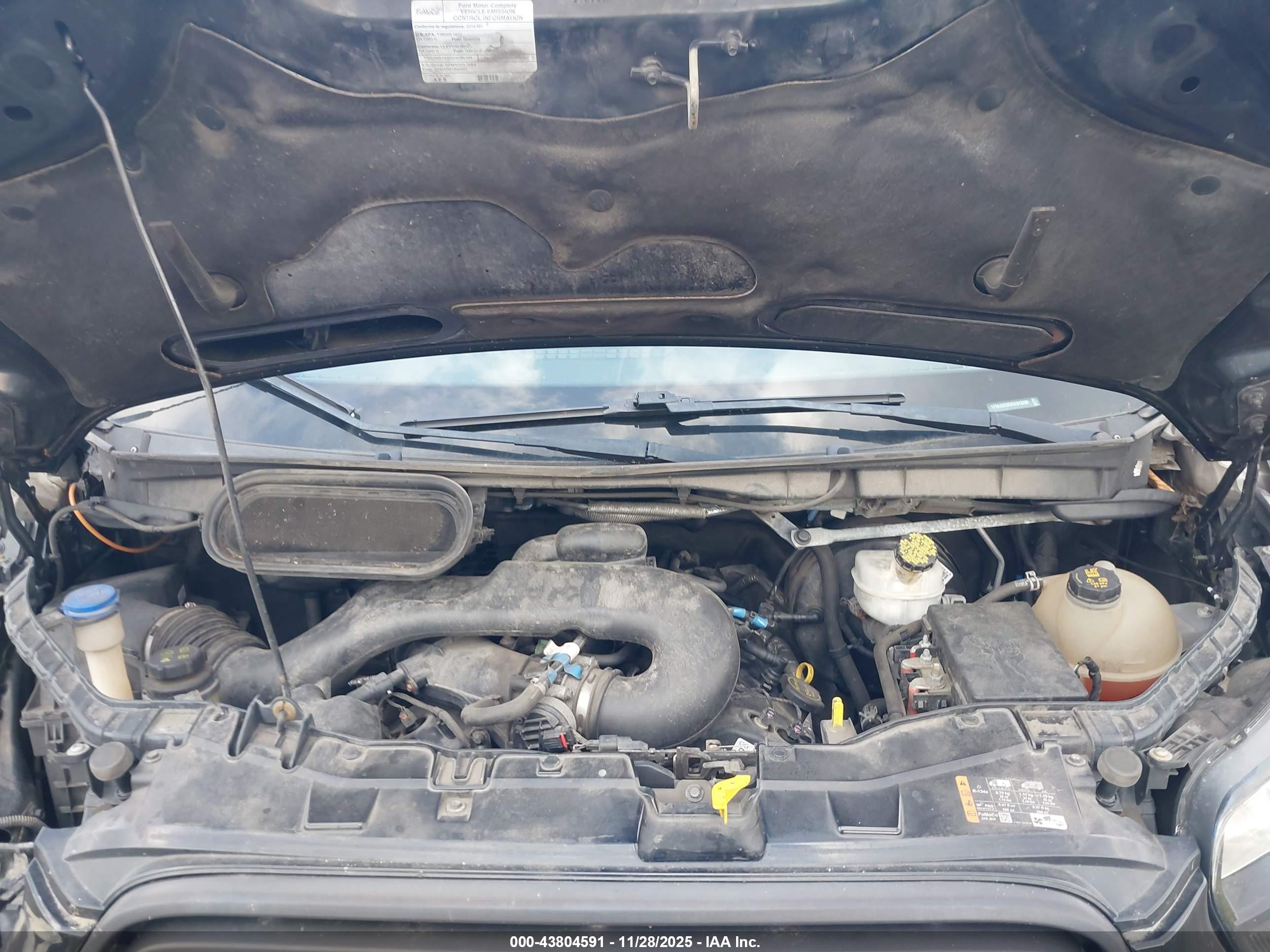 FORD TRANSIT-350 image 10