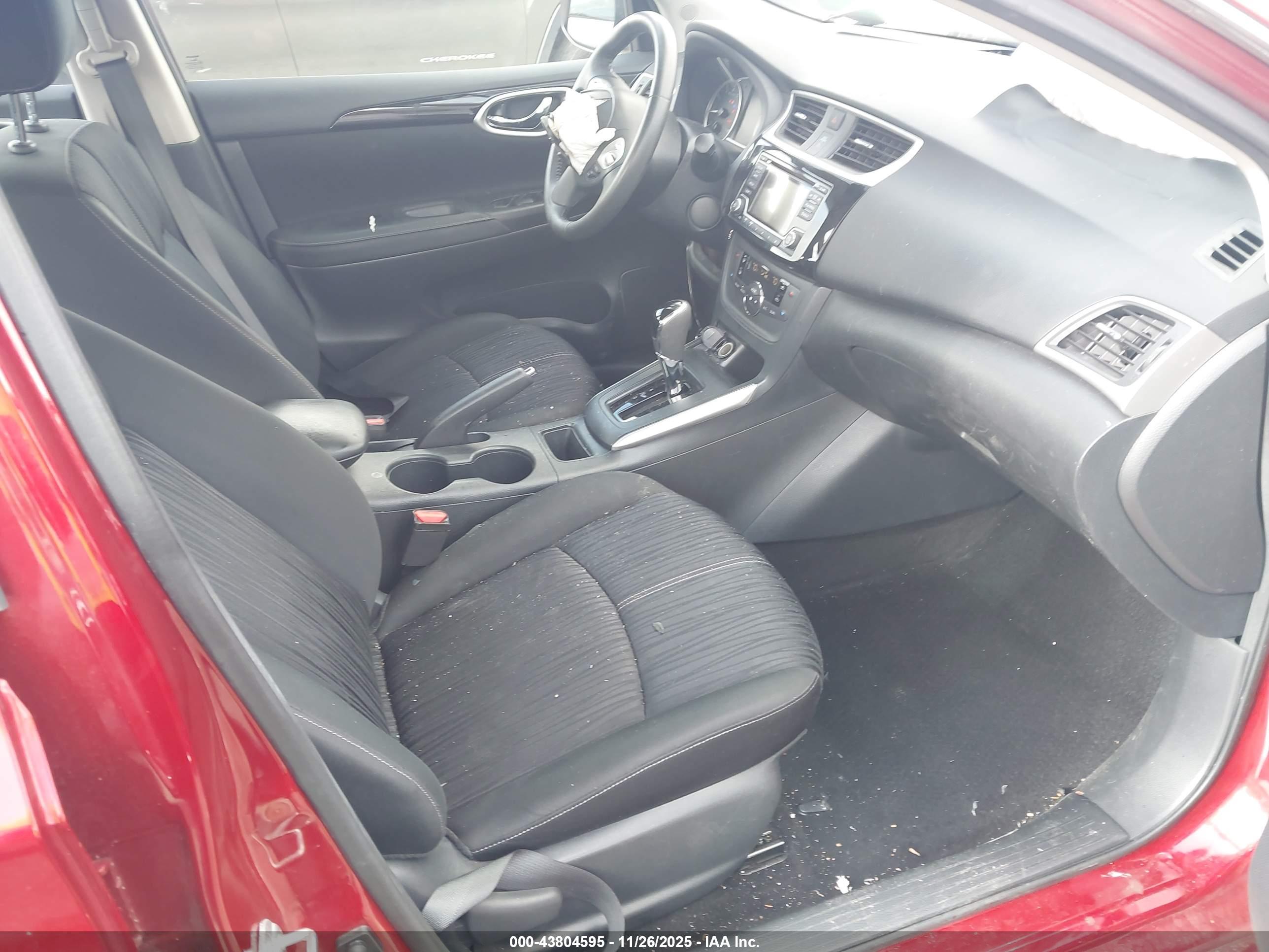 NISSAN SENTRA image 5