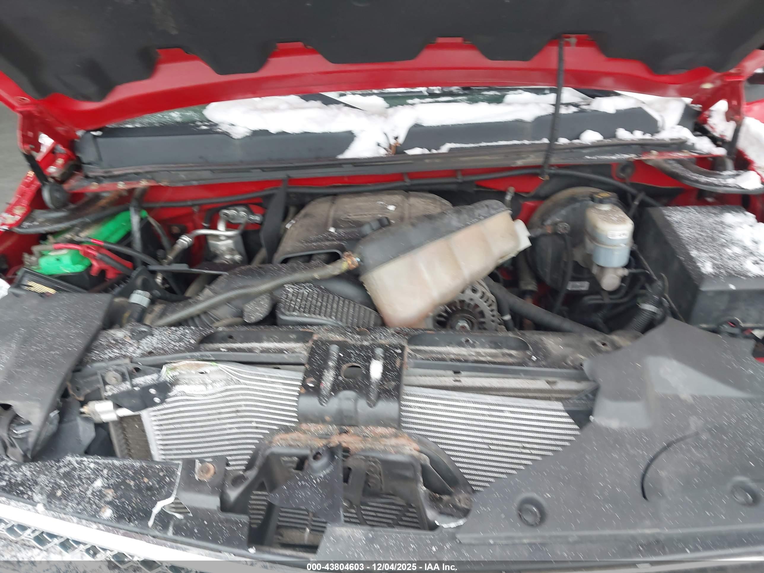 CHEVROLET SILVERADO image 10