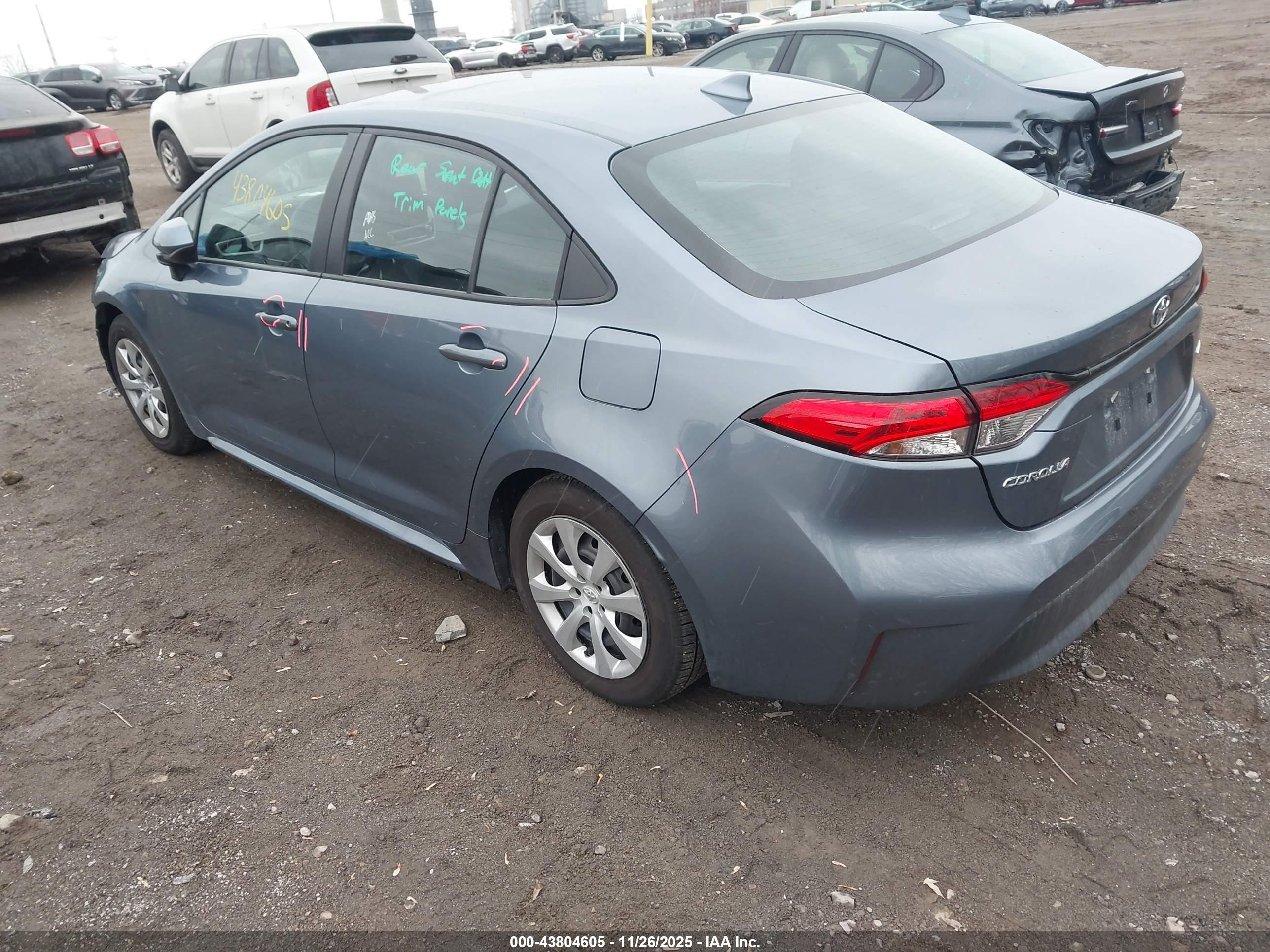 TOYOTA COROLLA image 3