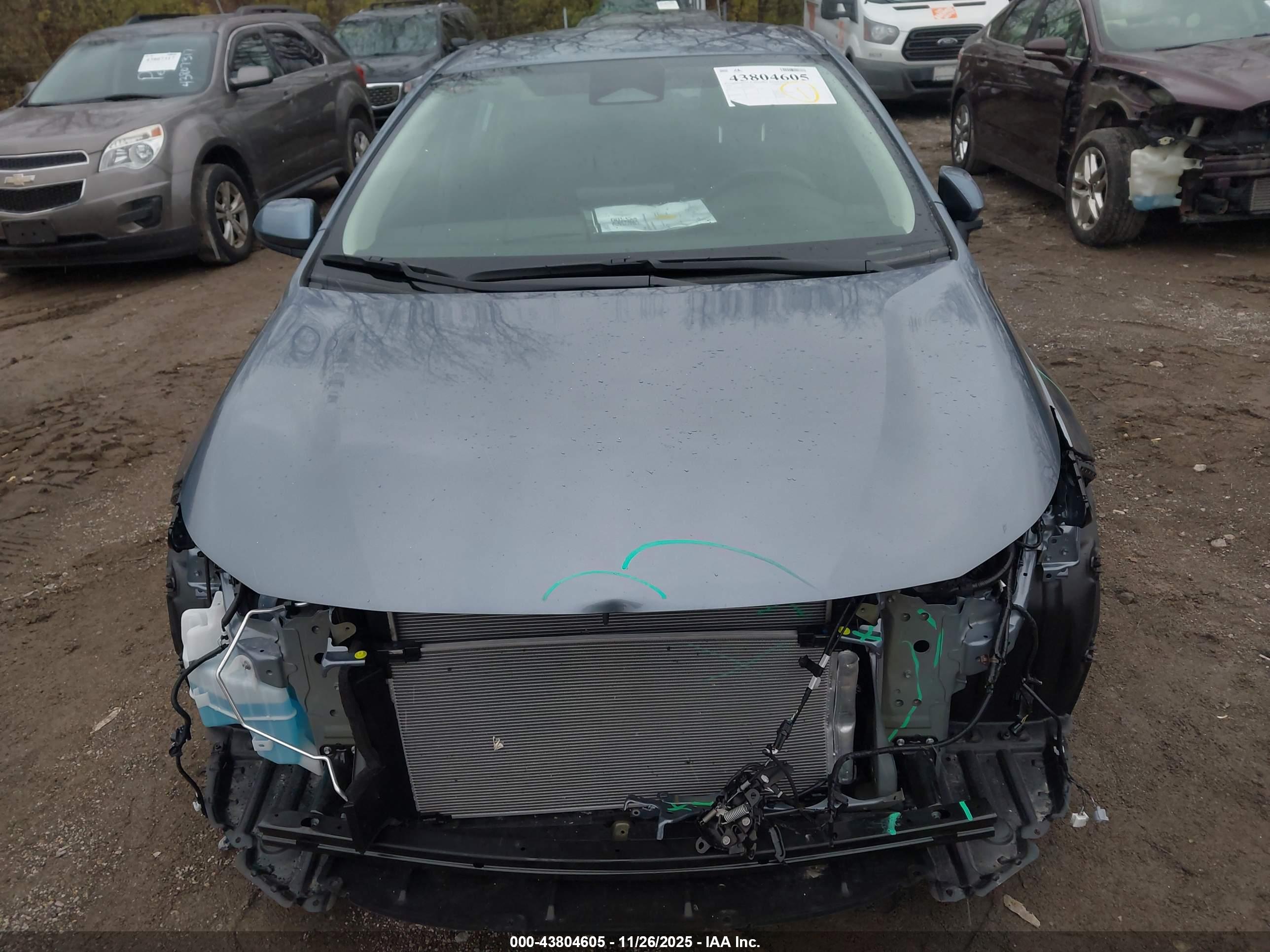 TOYOTA COROLLA image 6