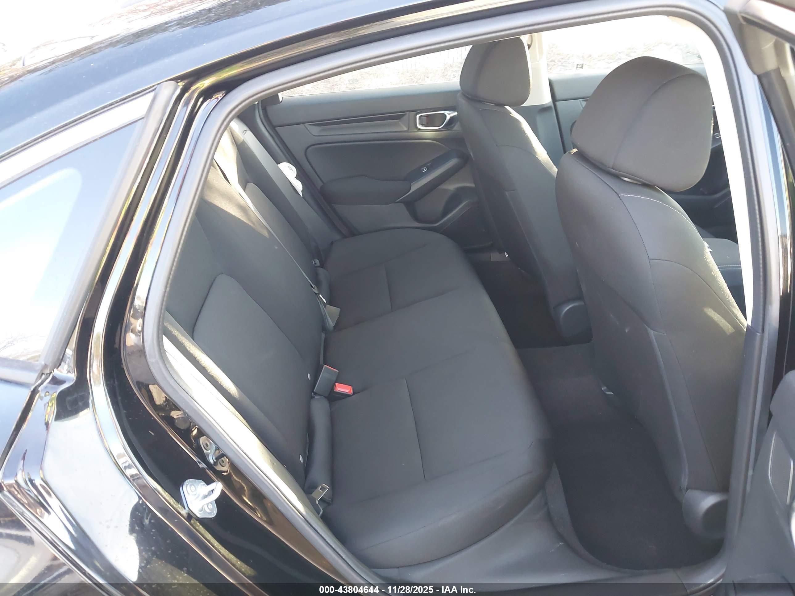 HONDA CIVIC image 8