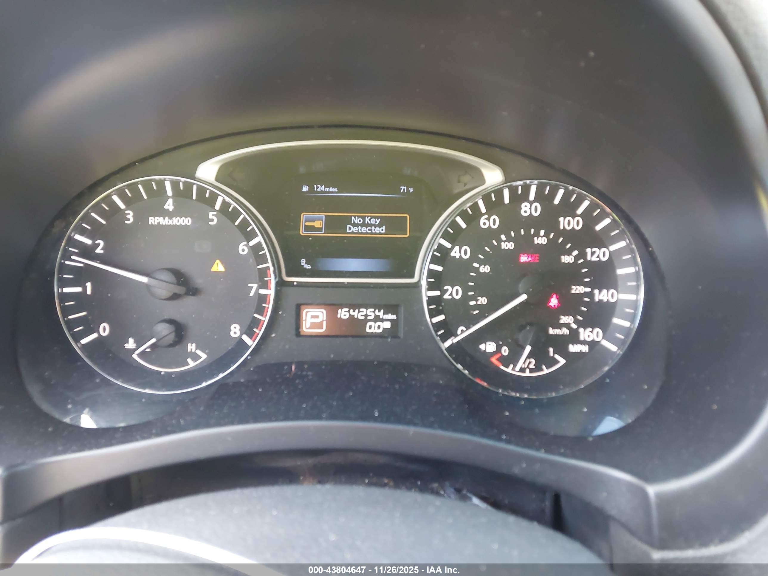 NISSAN ALTIMA image 7